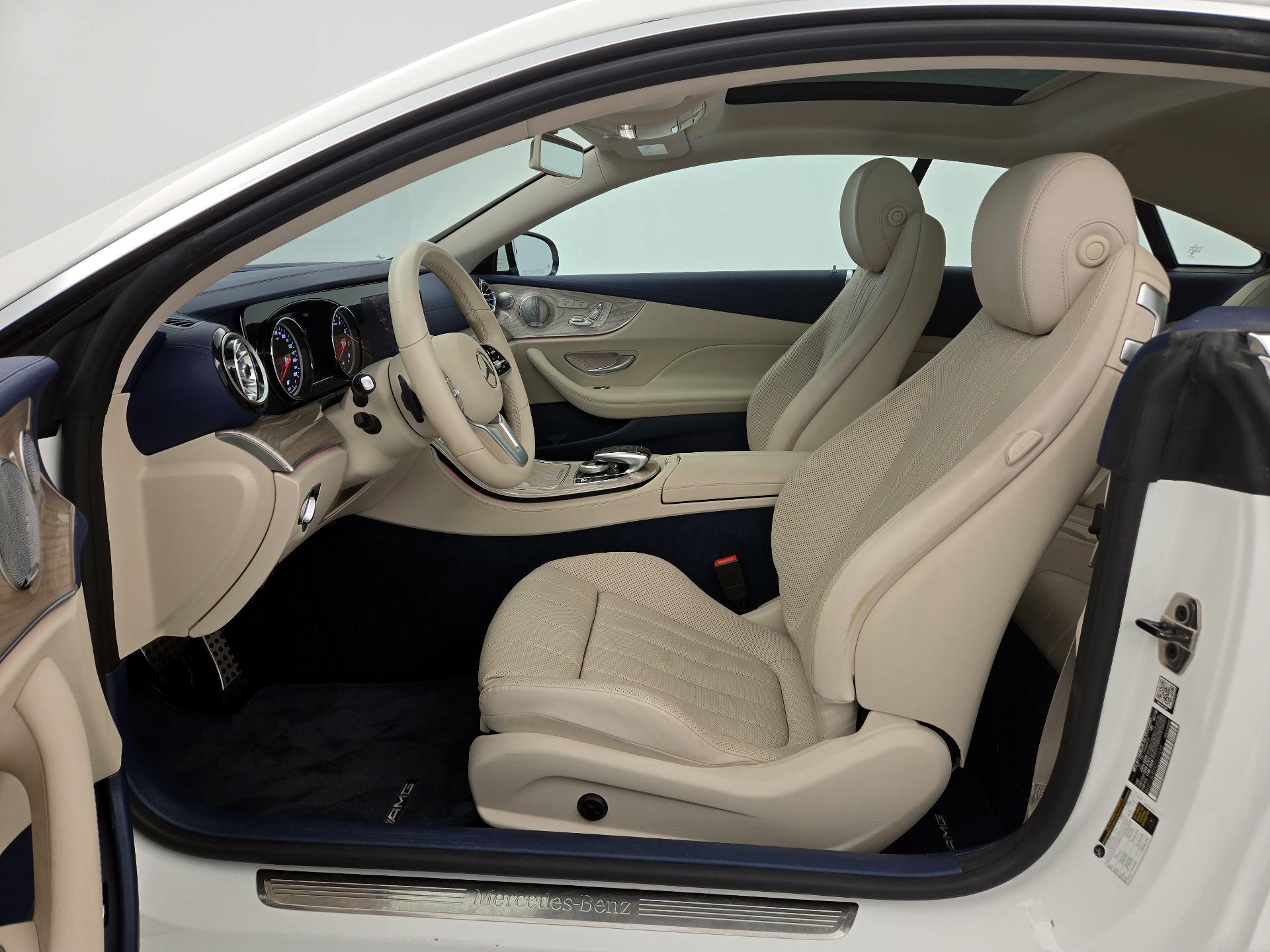 Thumbnail: 2019 Mercedes-Benz E-Class - 11