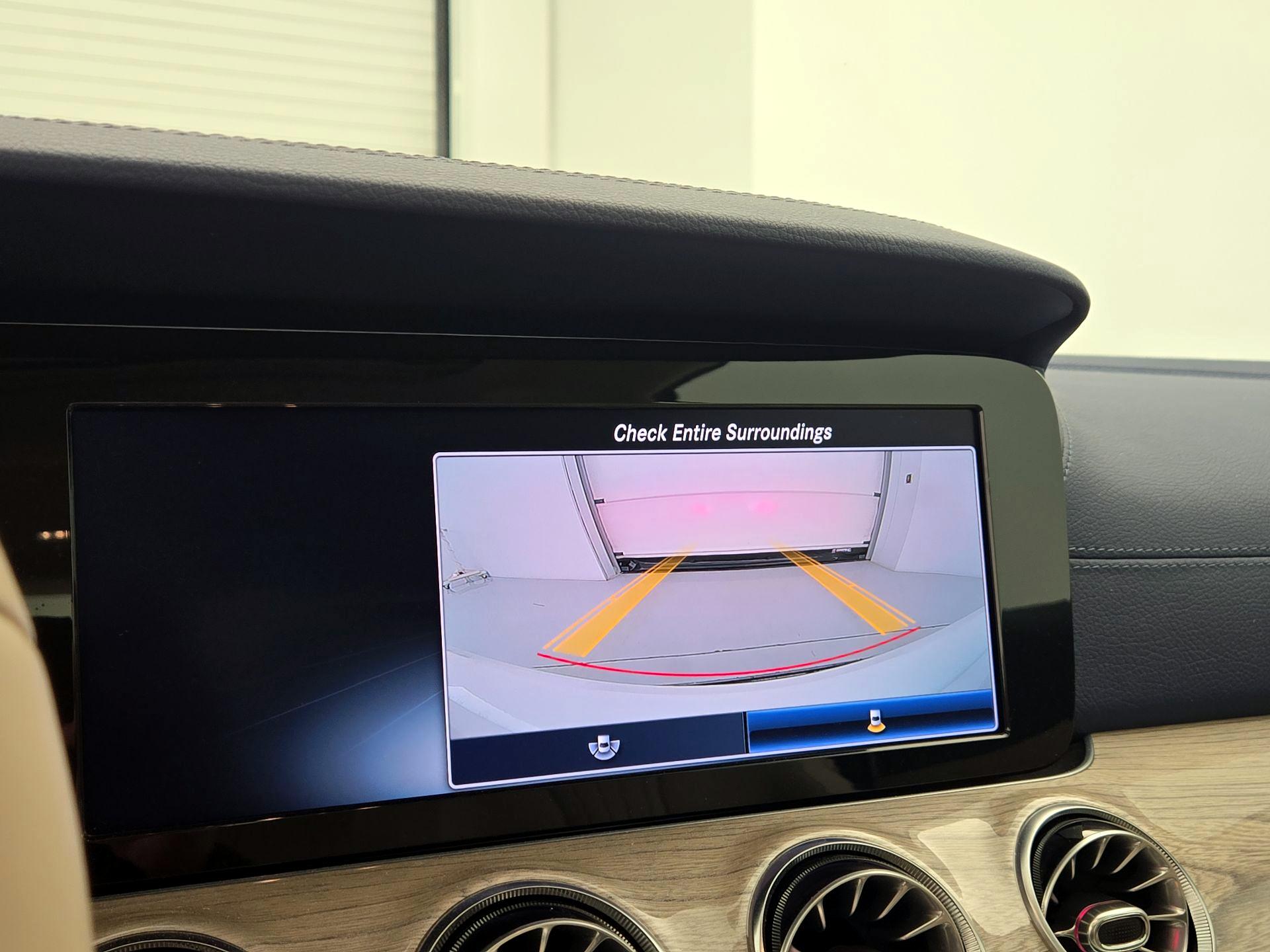 Thumbnail: 2019 Mercedes-Benz E-Class - 15