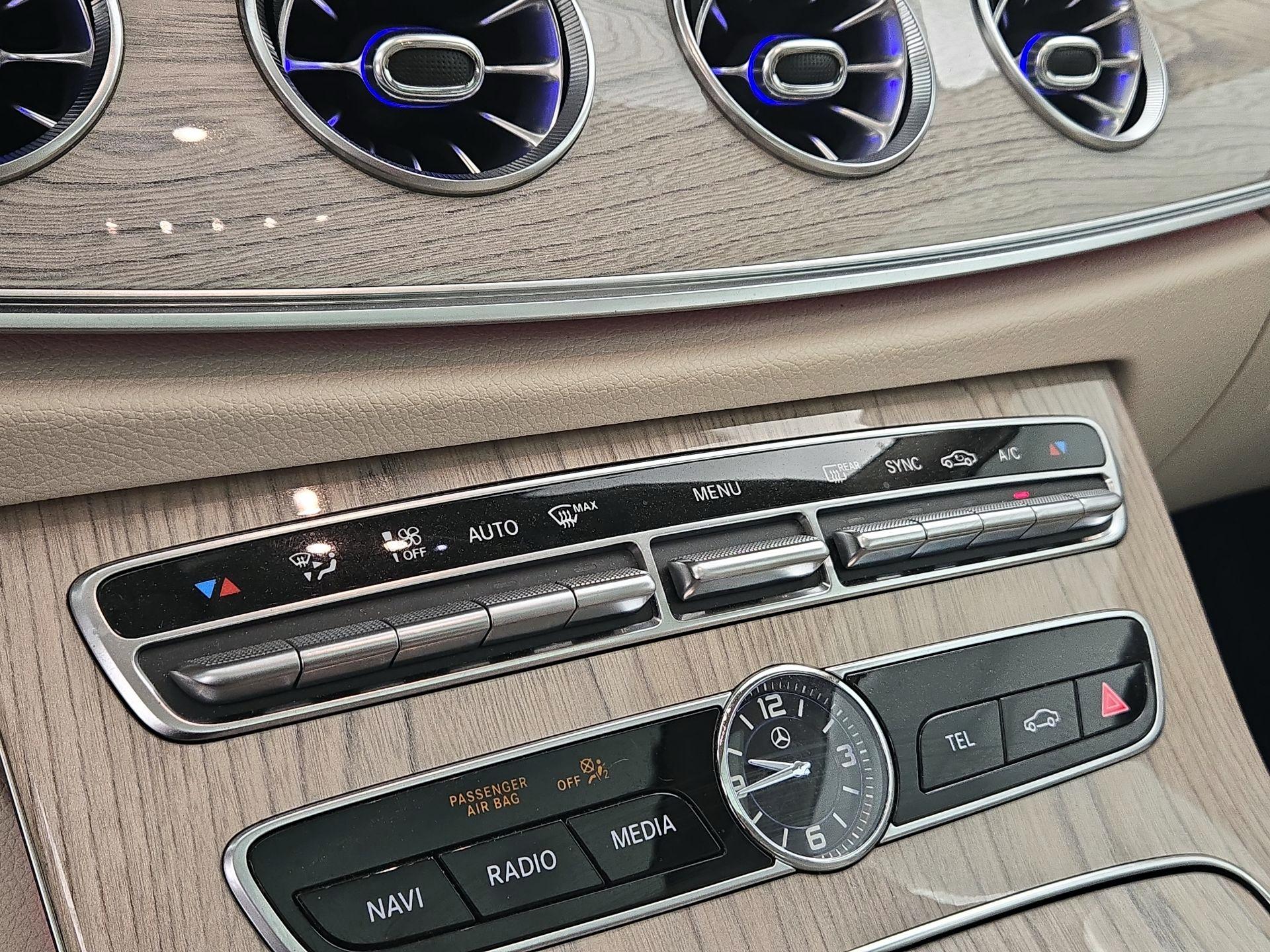 Thumbnail: 2019 Mercedes-Benz E-Class - 17