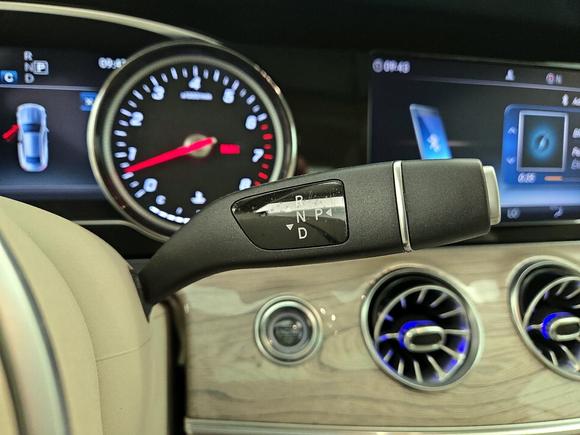 Thumbnail: 2019 Mercedes-Benz E-Class - 18