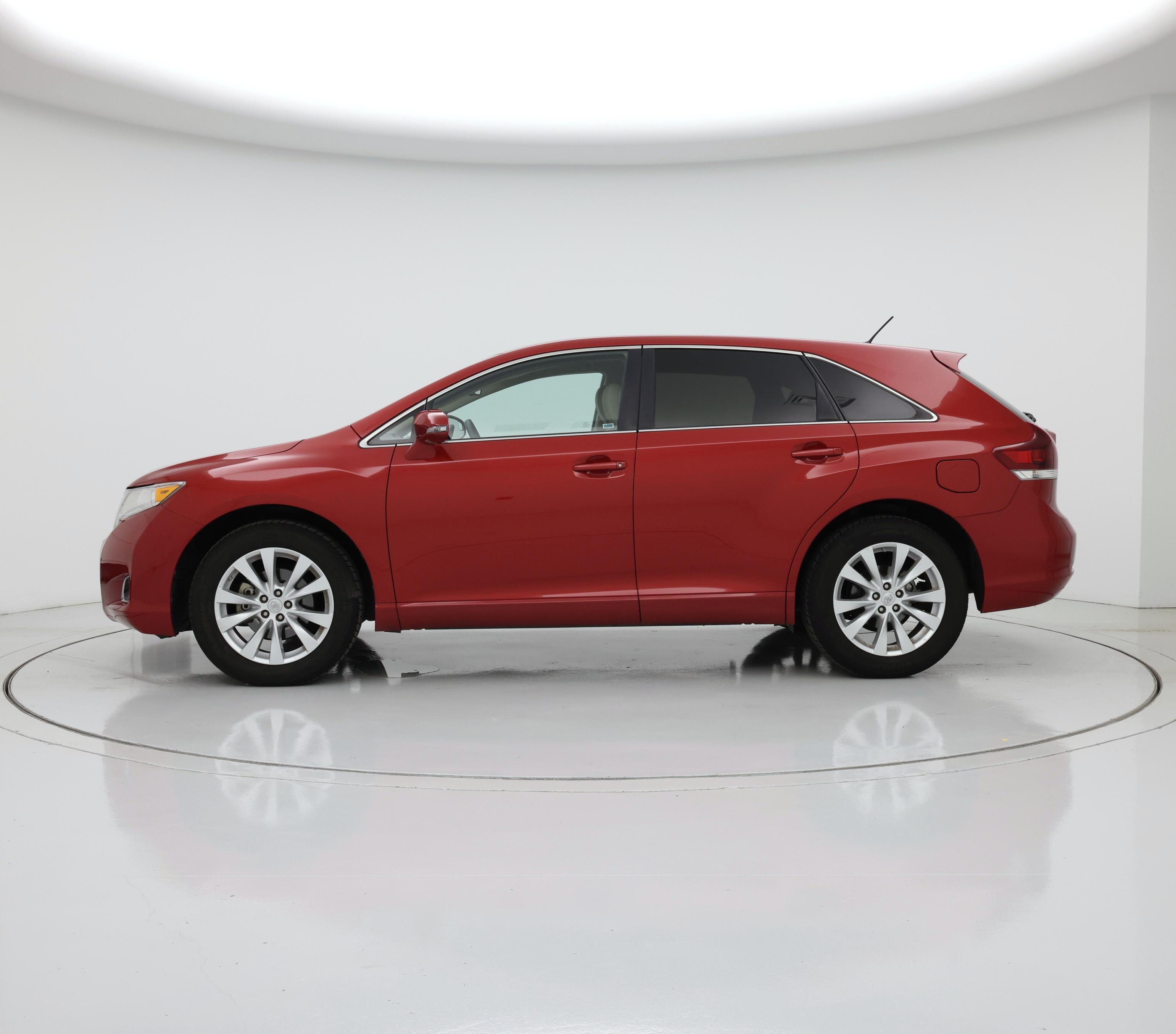 Thumbnail: 2014 Toyota Venza - 3
