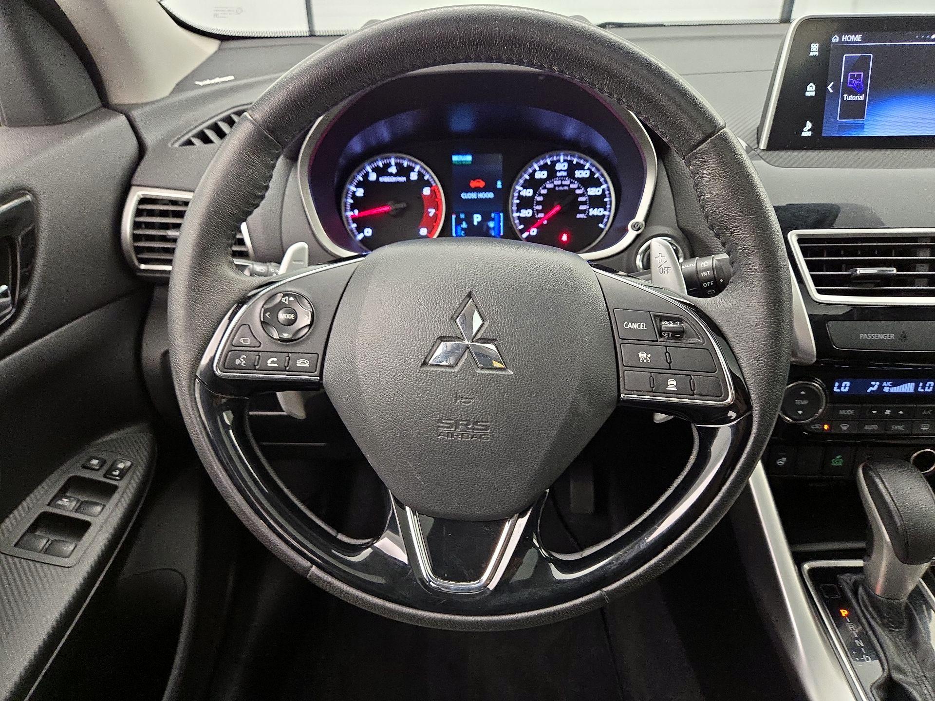 Thumbnail: 2019 Mitsubishi Eclipse Cross - 10