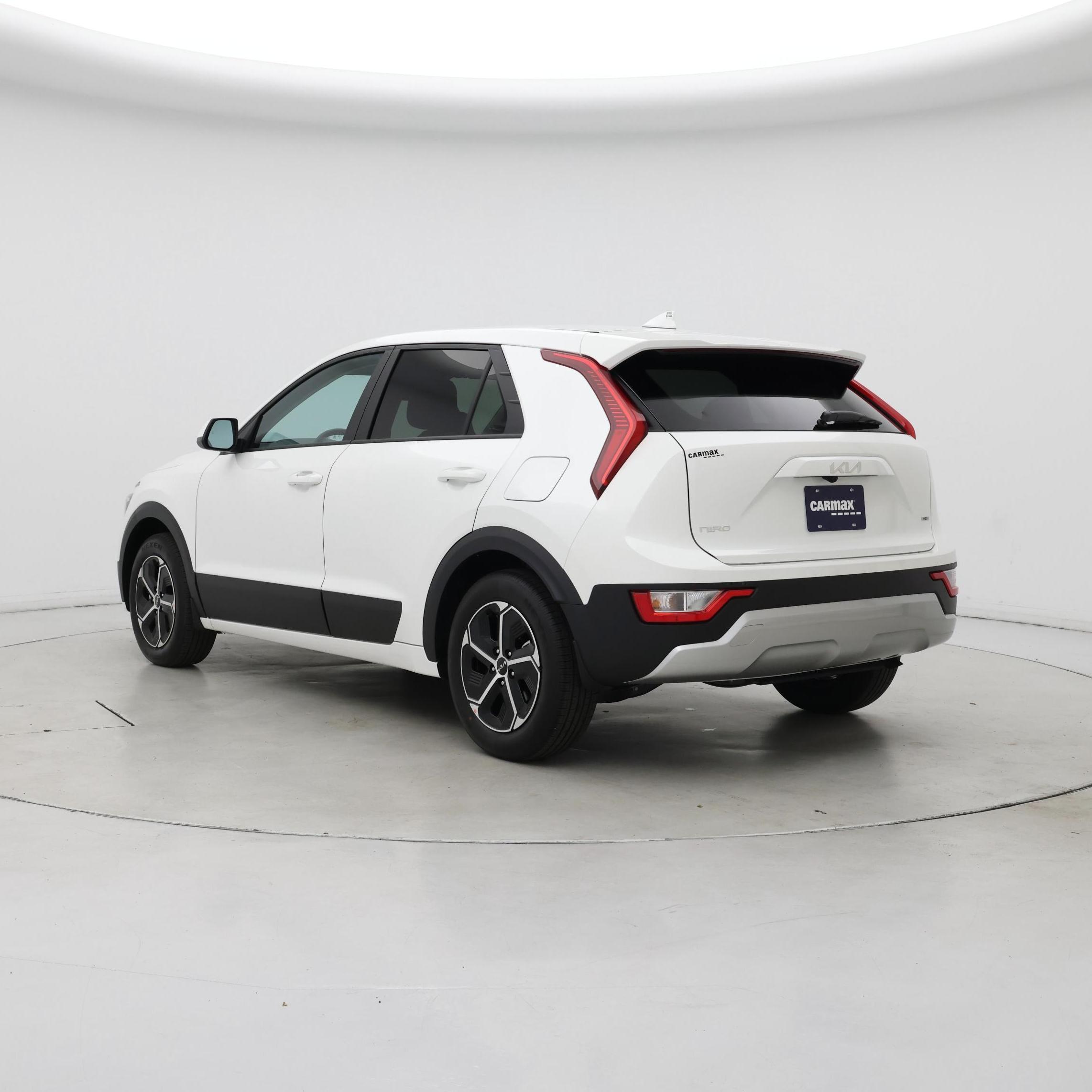 Thumbnail: 2025 Kia Niro - 2