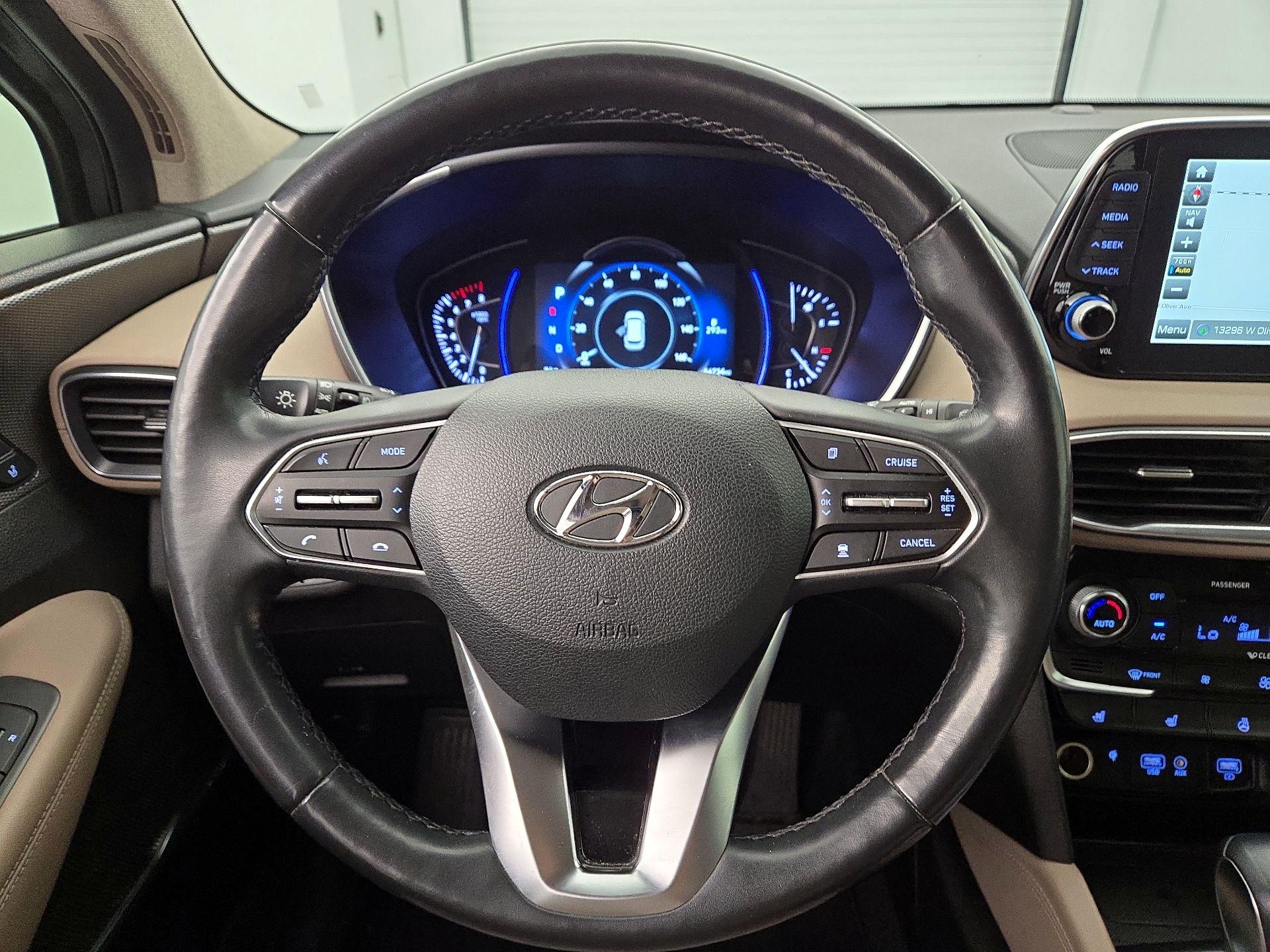 Thumbnail: 2019 Hyundai Santa Fe - 10