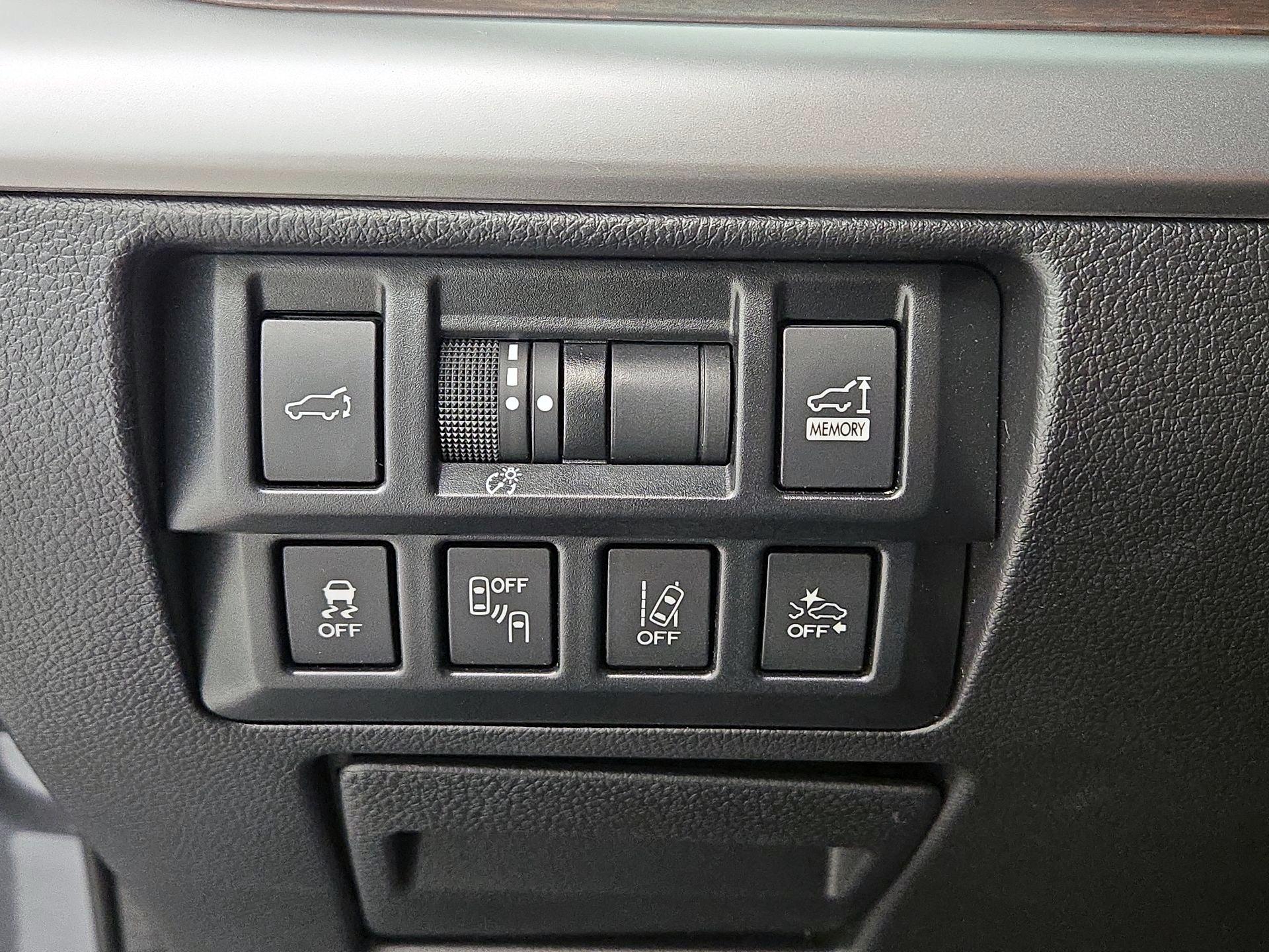 Thumbnail: 2019 Subaru Outback - 13
