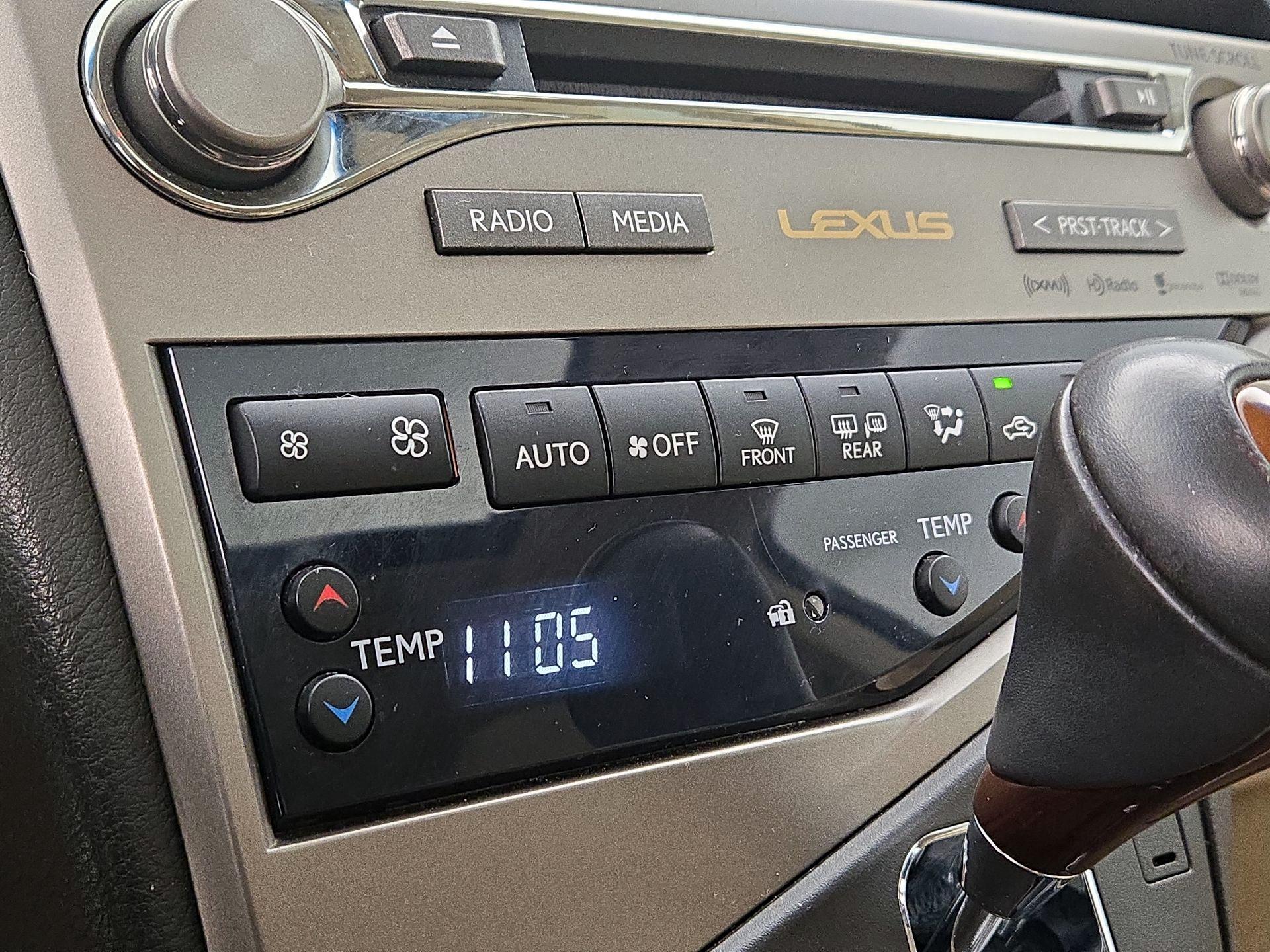 Thumbnail: 2014 Lexus RX - 17
