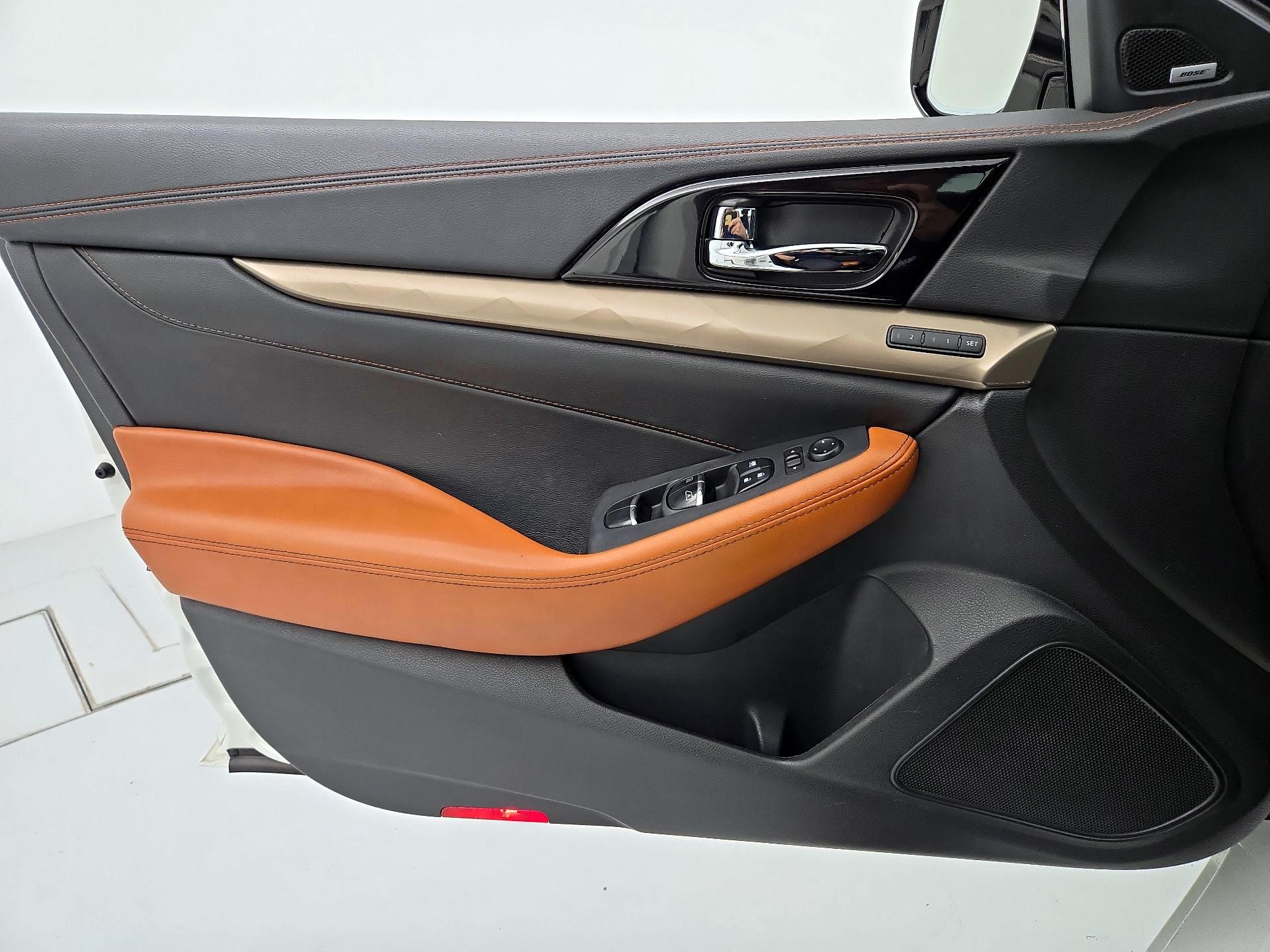 Thumbnail: 2020 Nissan Maxima - 12