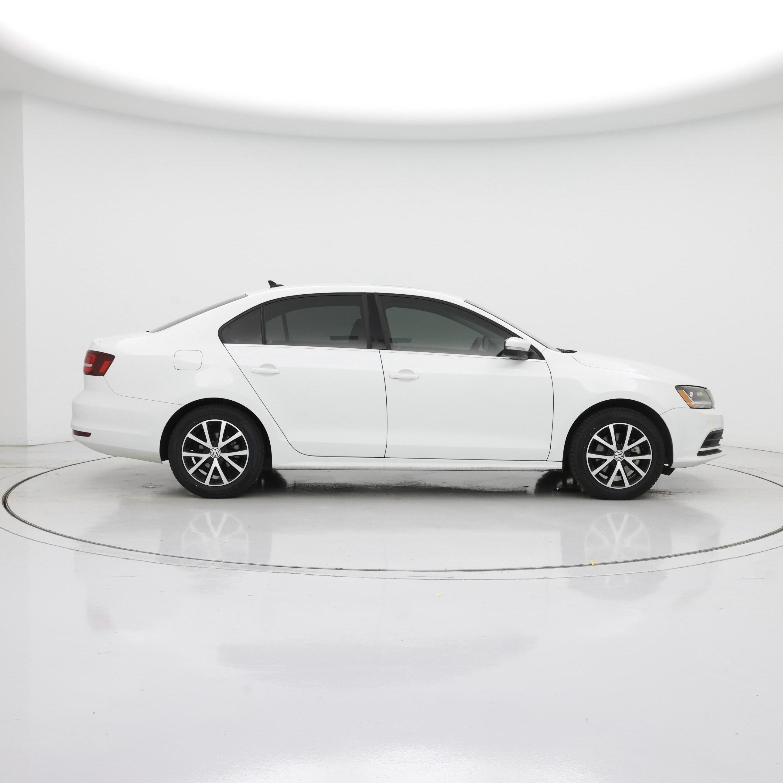 Thumbnail: 2018 Volkswagen Jetta - 7