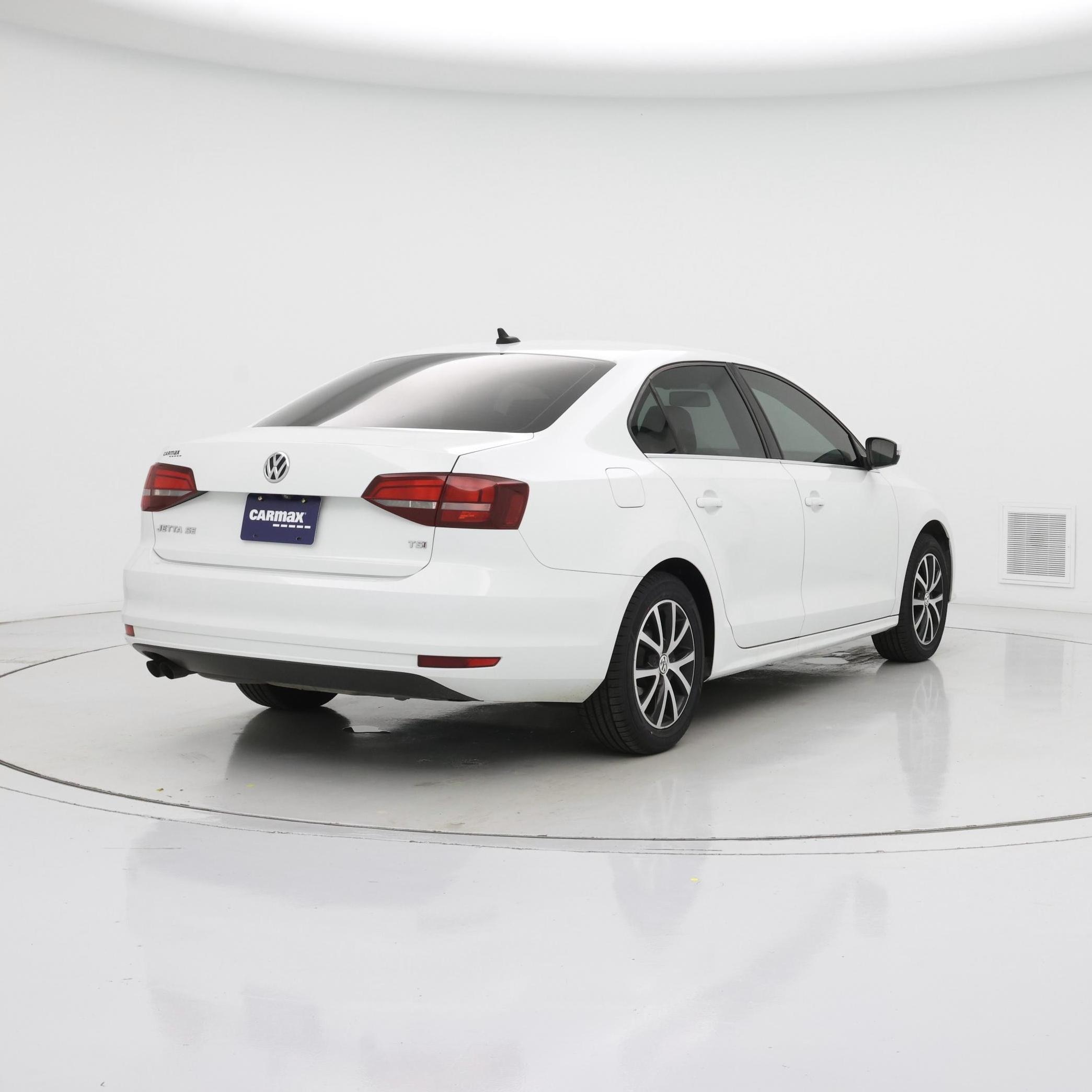 Thumbnail: 2018 Volkswagen Jetta - 8