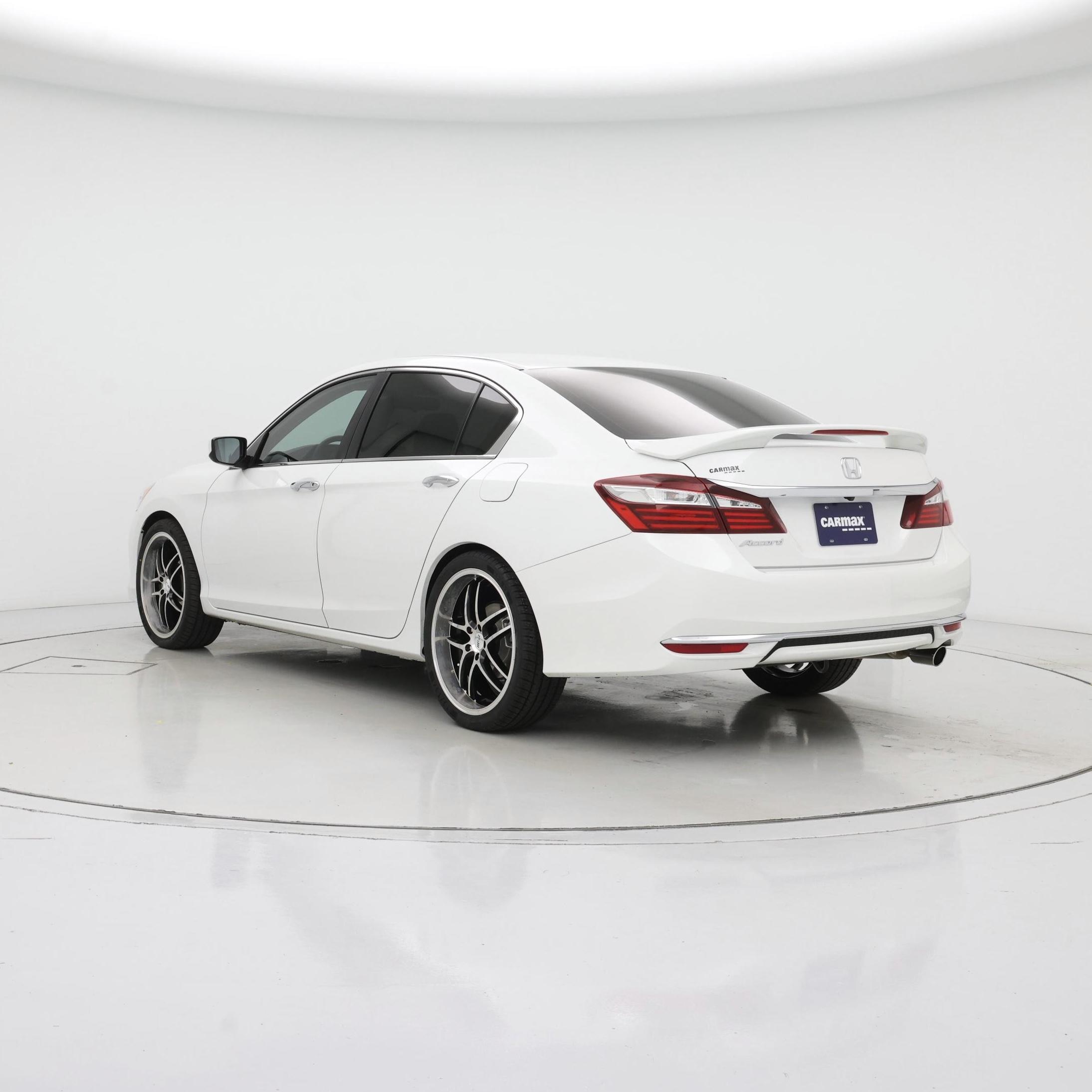 Thumbnail: 2016 Honda Accord - 2