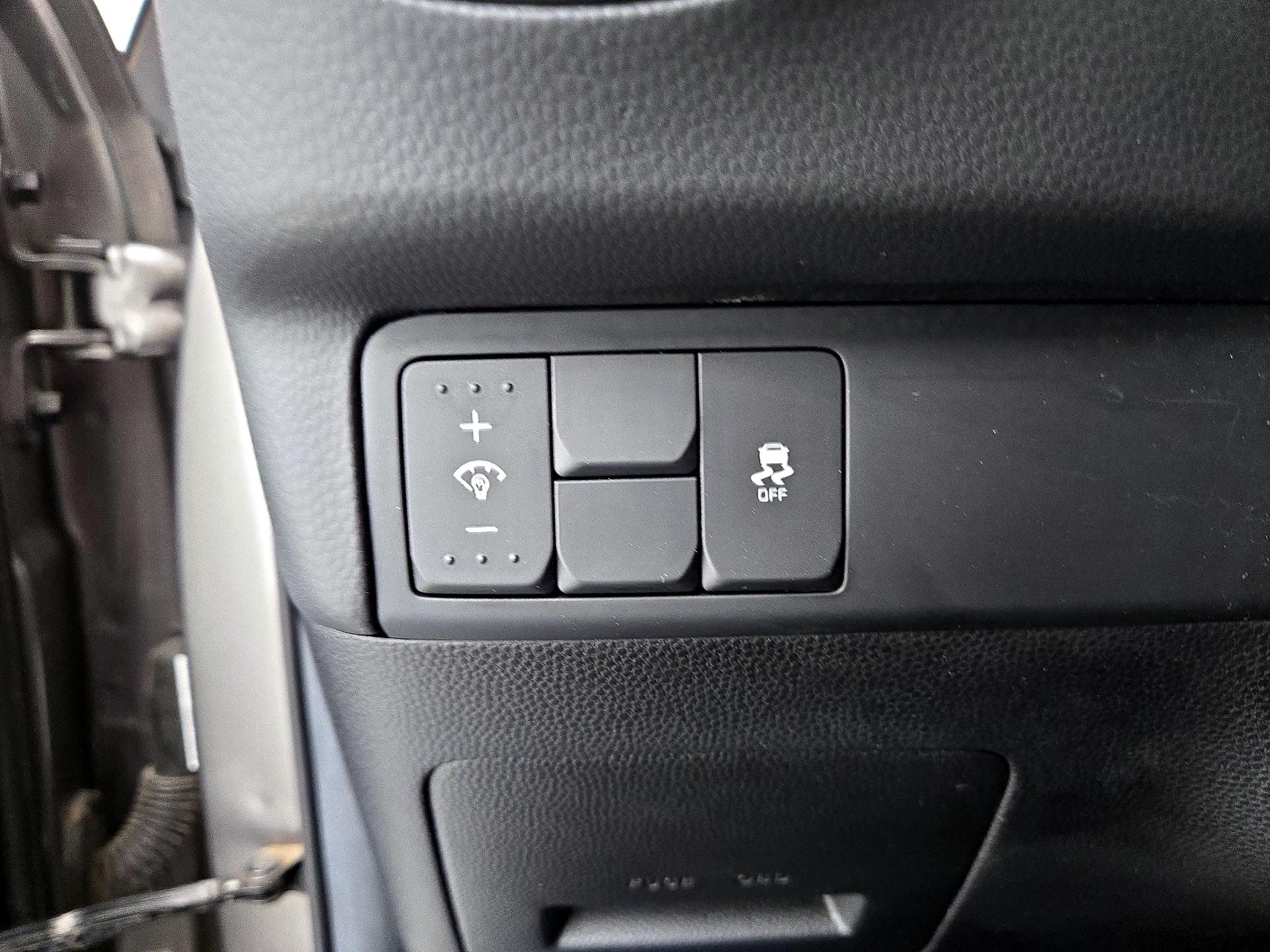 Thumbnail: 2017 Kia Soul - 13