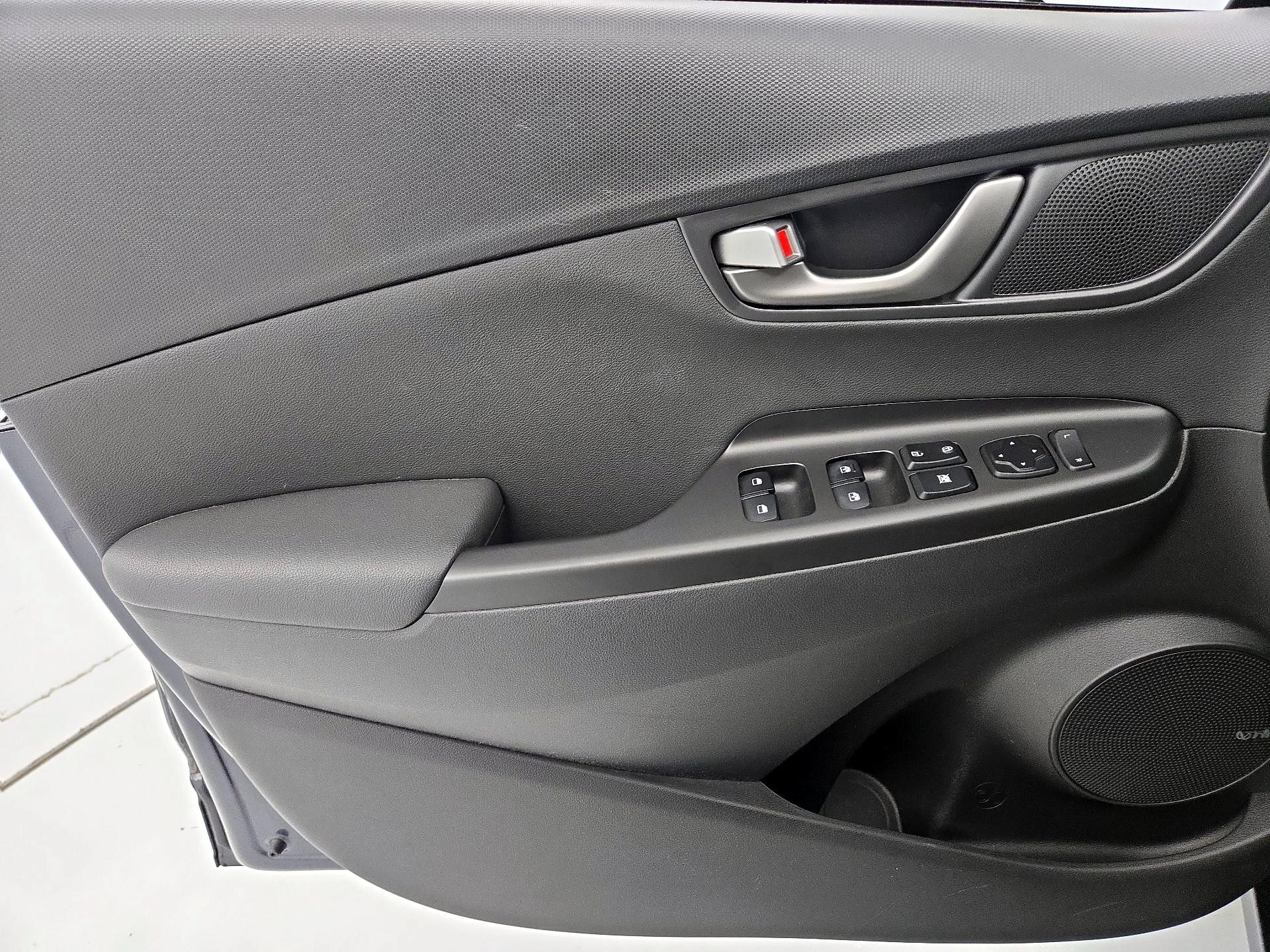 Thumbnail: 2019 Hyundai Kona - 12
