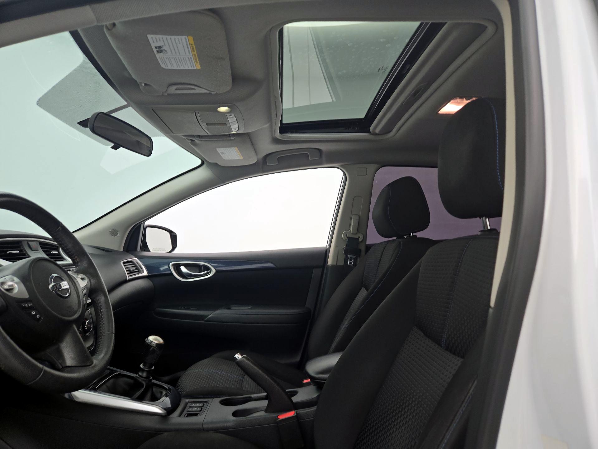 Thumbnail: 2017 Nissan Sentra - 19