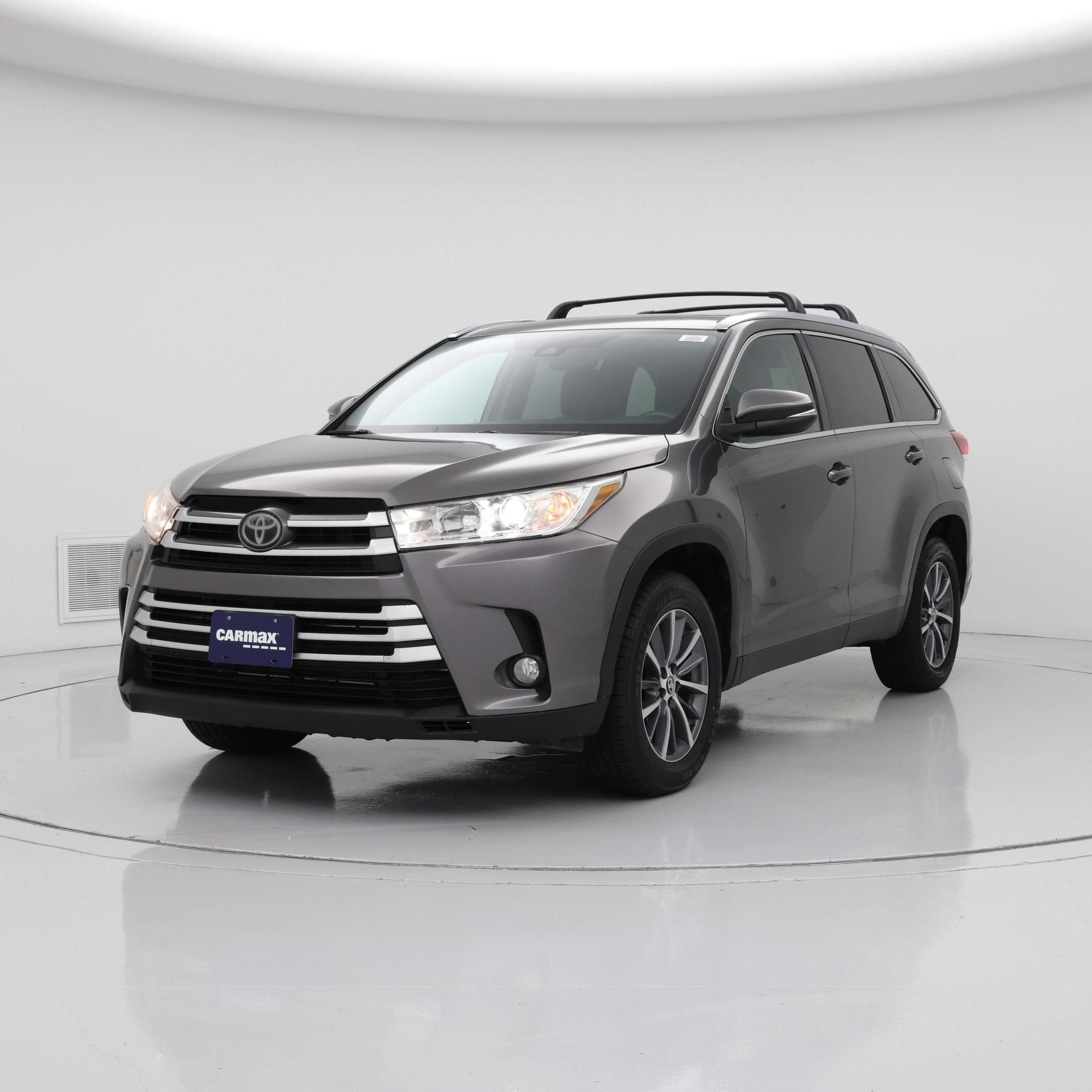Thumbnail: 2019 Toyota Highlander - 4