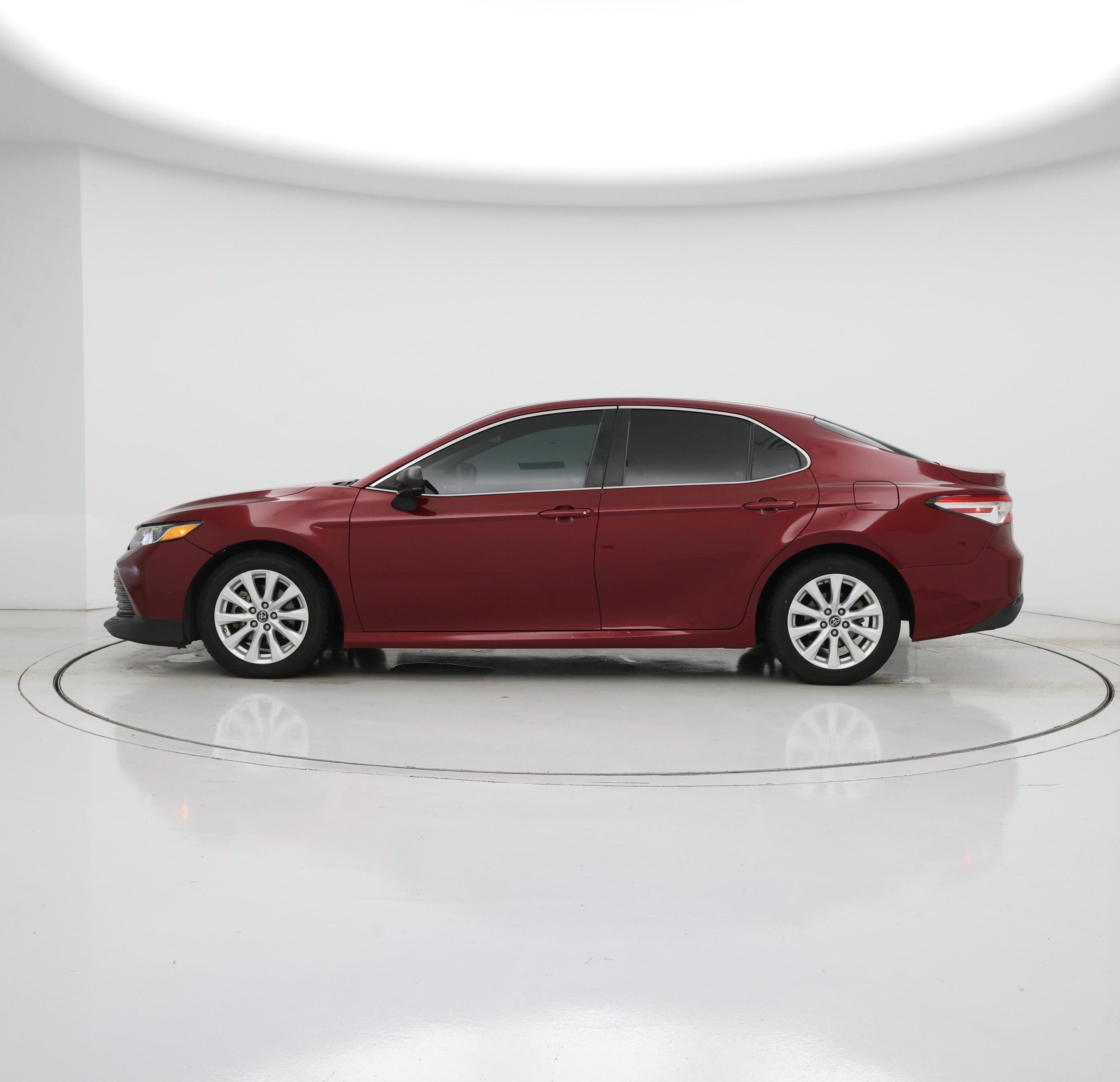 Thumbnail: 2018 Toyota Camry - 3