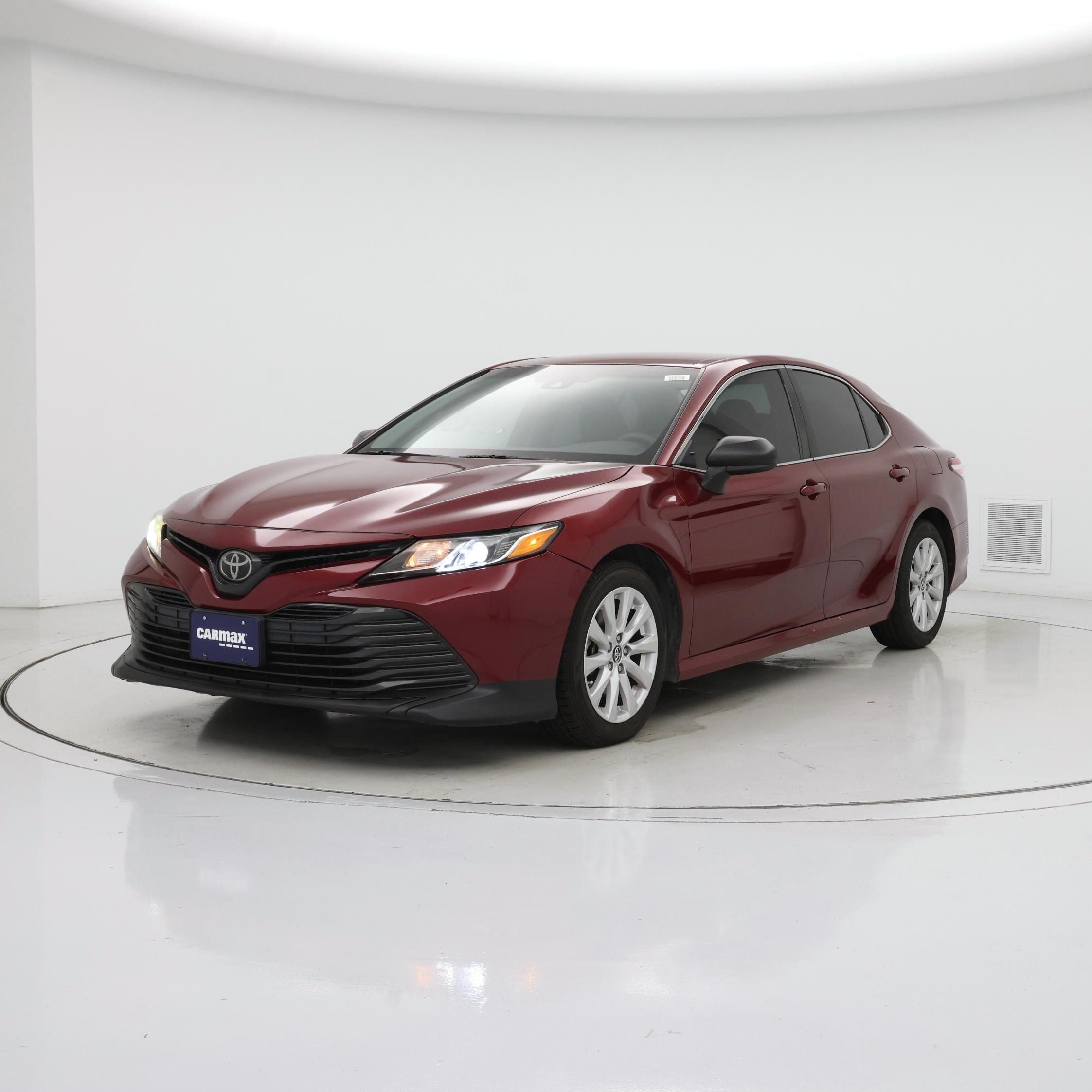 Thumbnail: 2018 Toyota Camry - 4