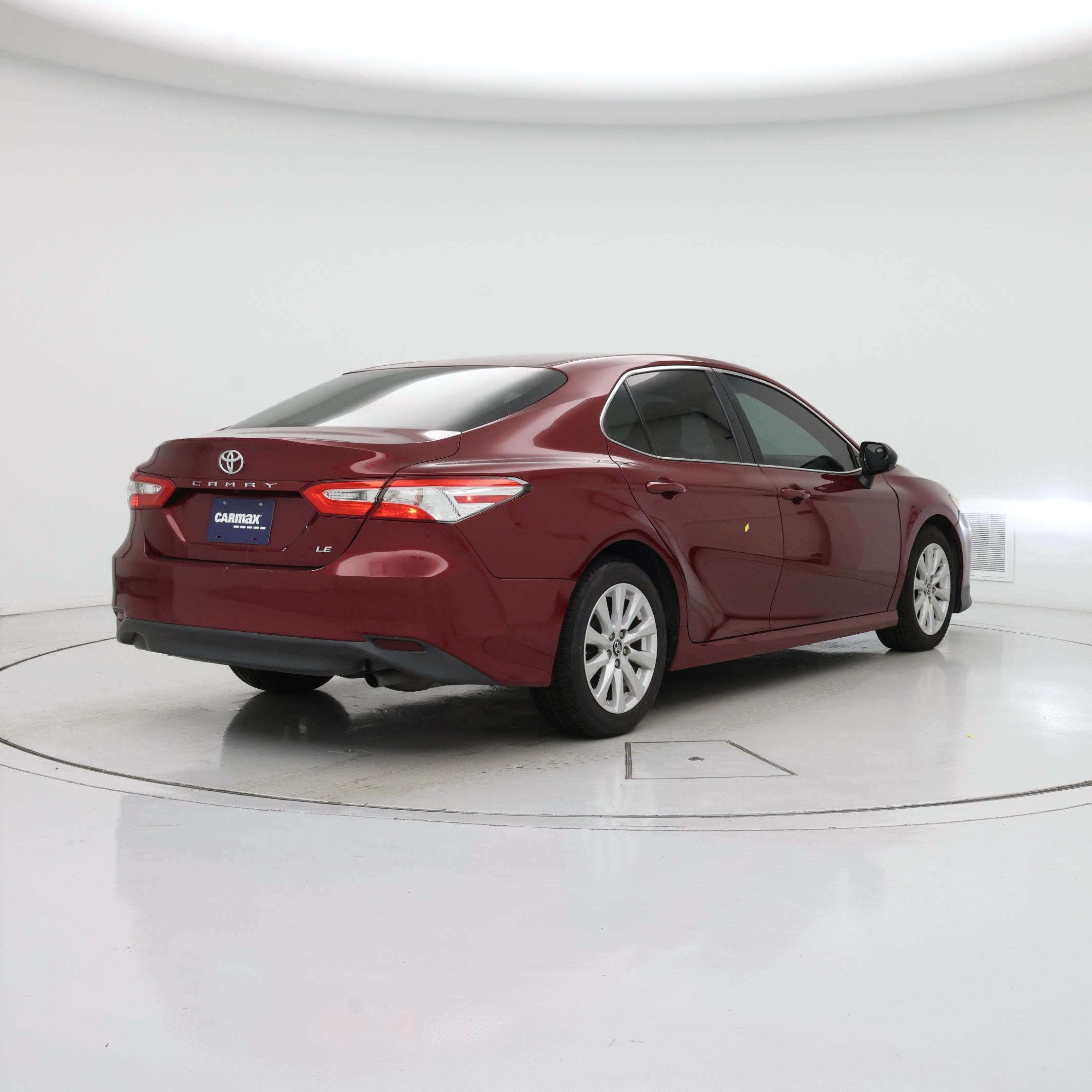 Thumbnail: 2018 Toyota Camry - 8