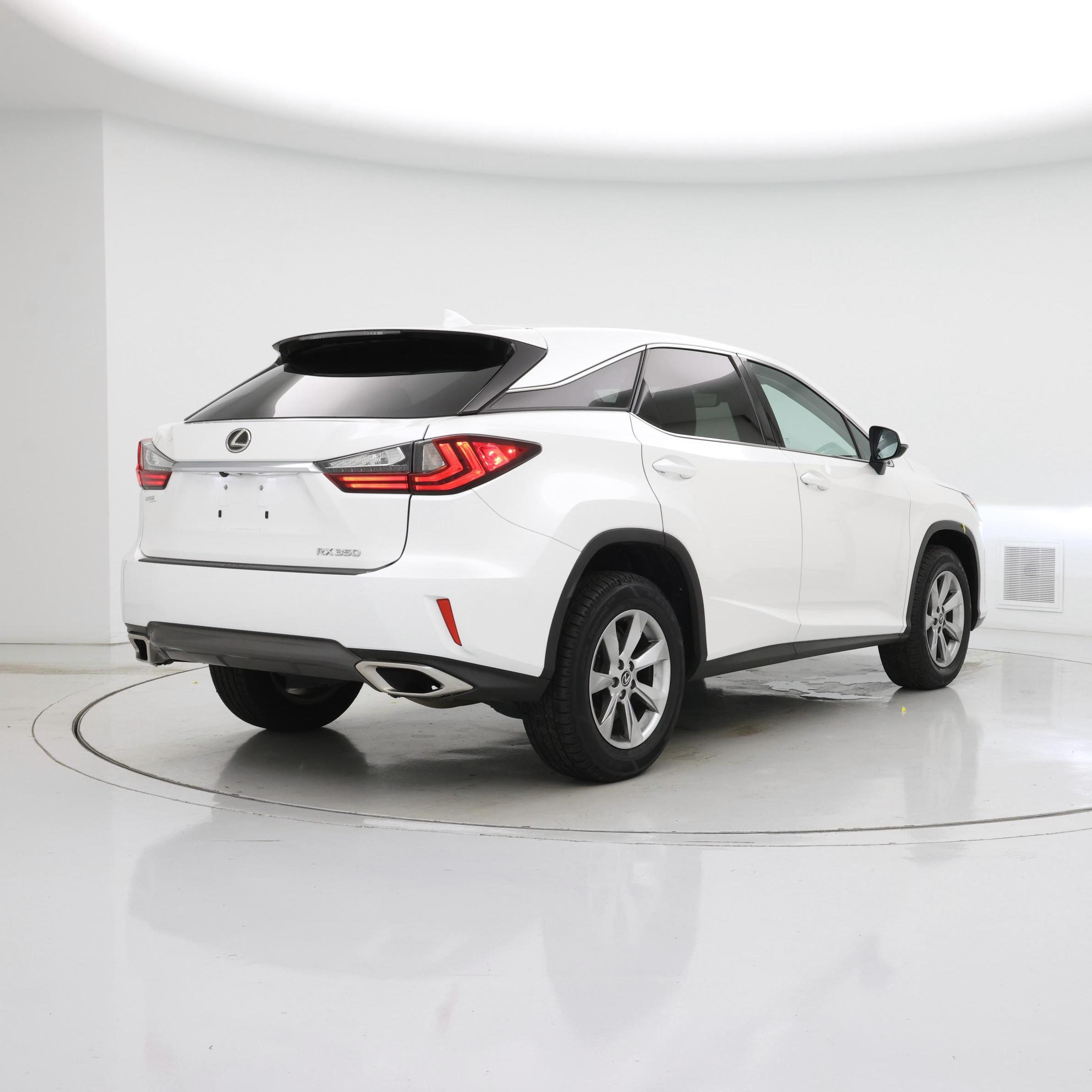 Thumbnail: 2018 Lexus RX - 8
