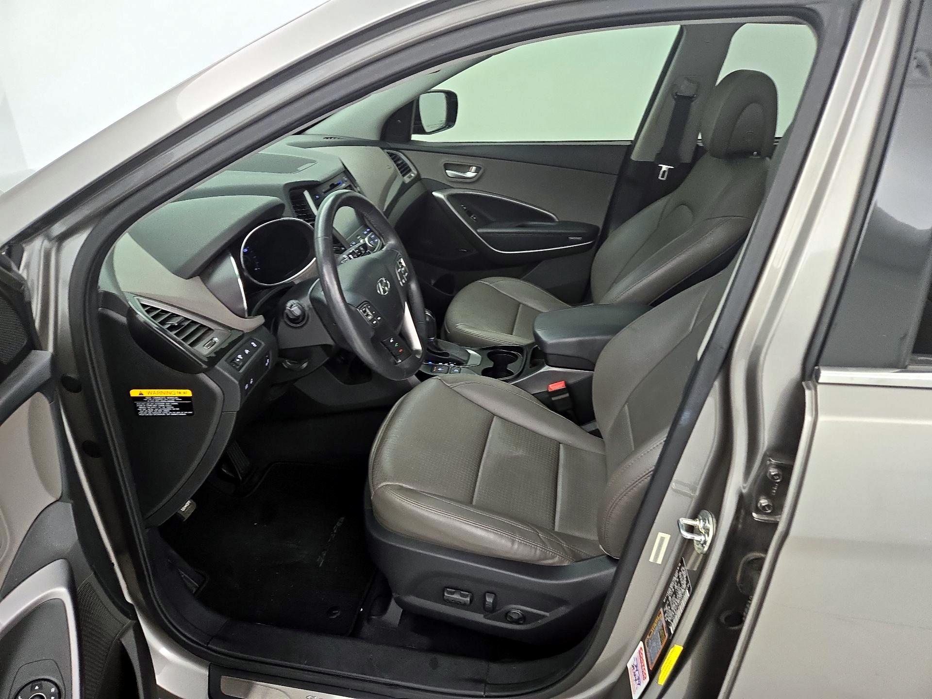 Thumbnail: 2015 Hyundai Santa Fe - 11