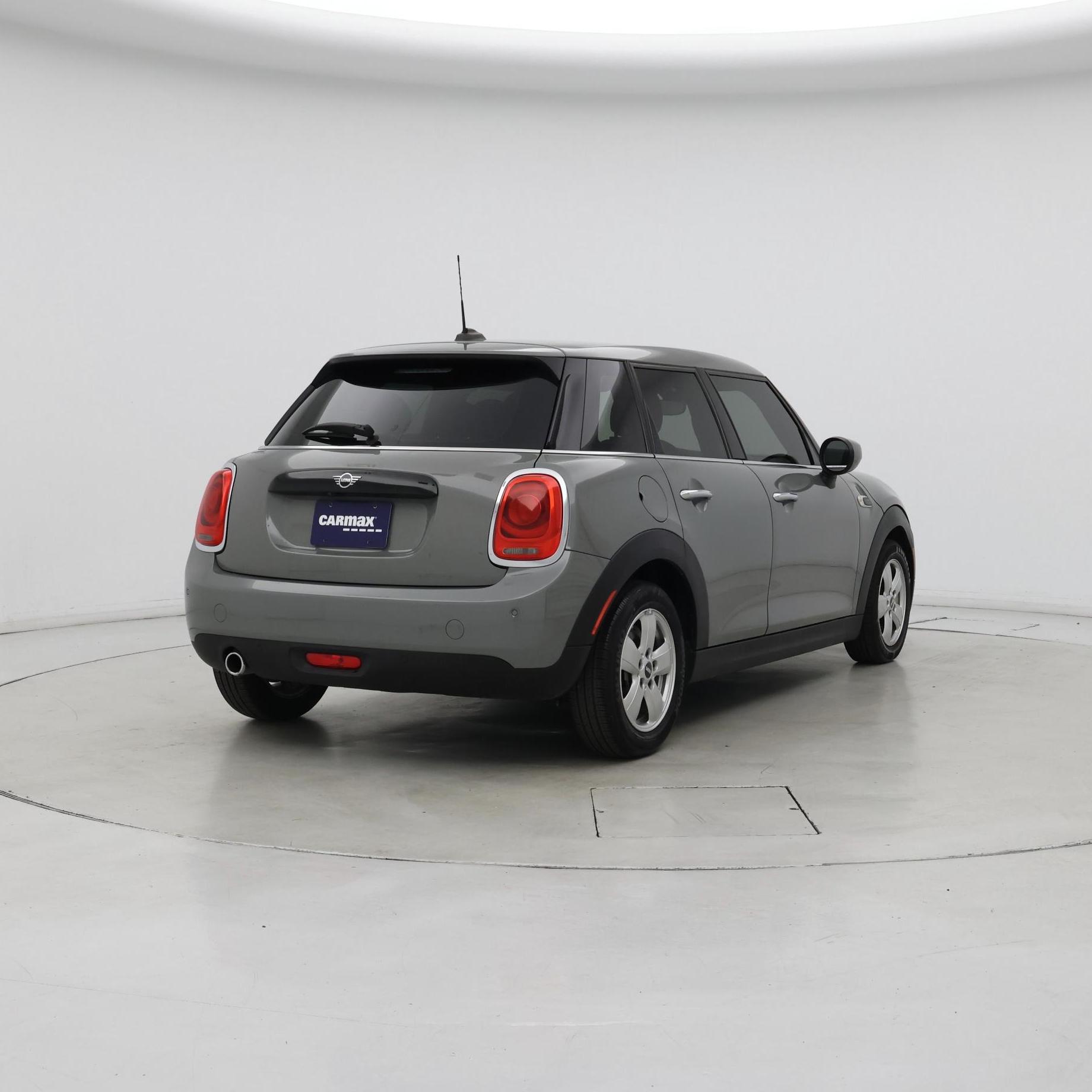 Thumbnail: 2021 MINI Cooper Hardtop - 8