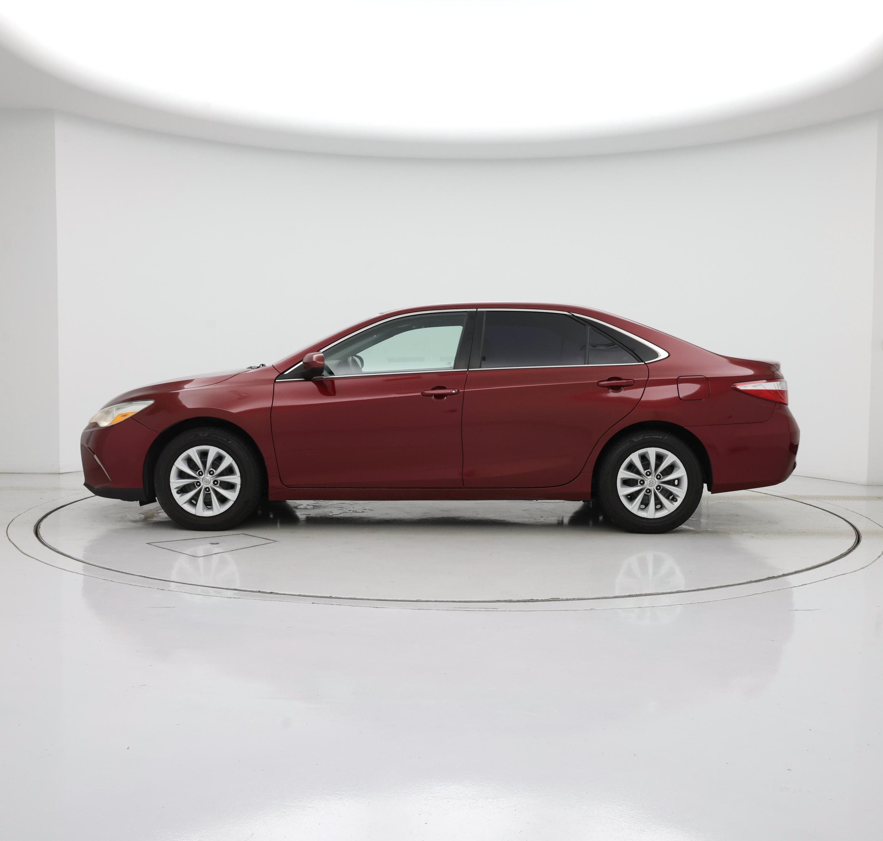 Thumbnail: 2017 Toyota Camry - 3