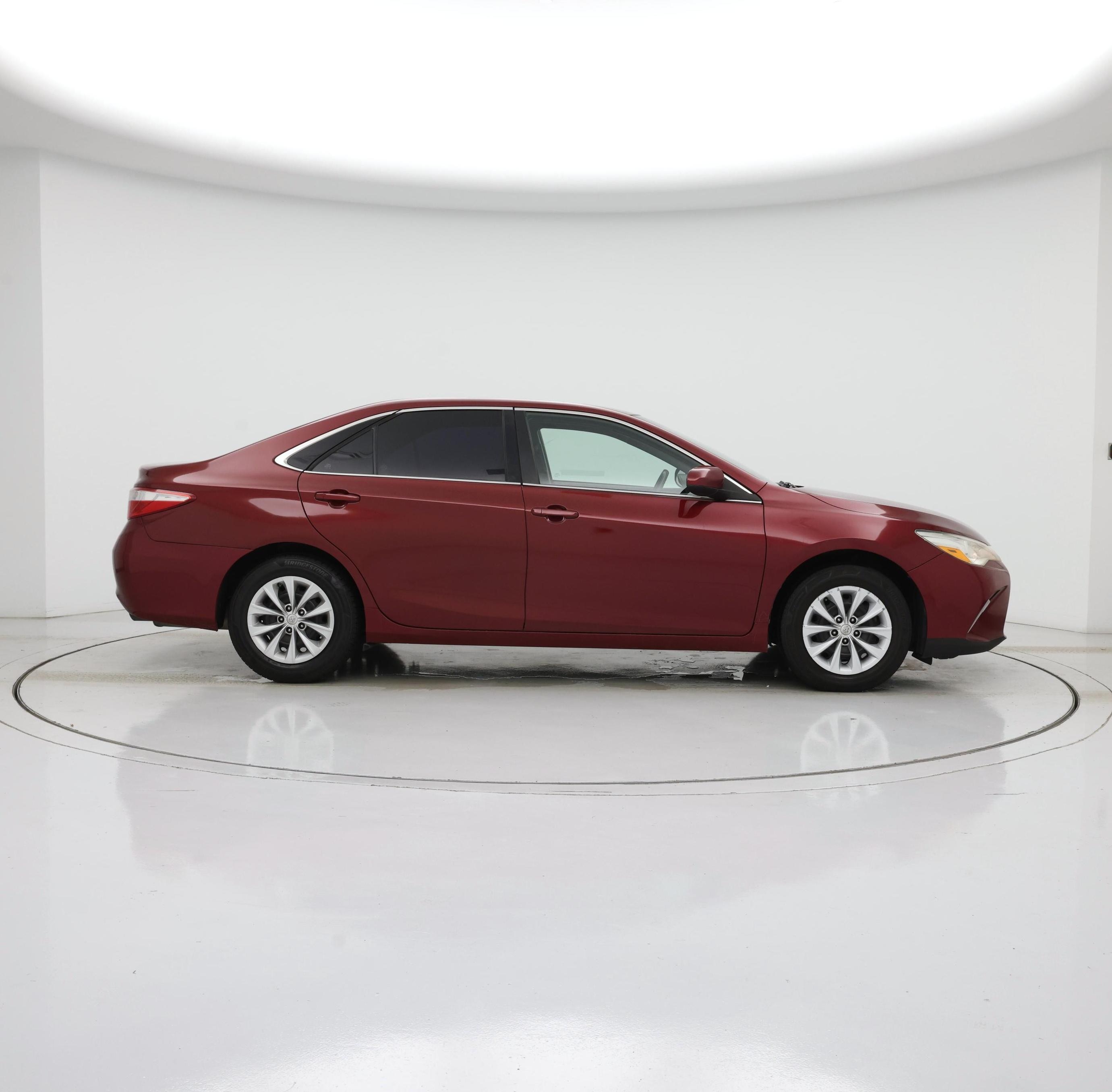 Thumbnail: 2017 Toyota Camry - 7