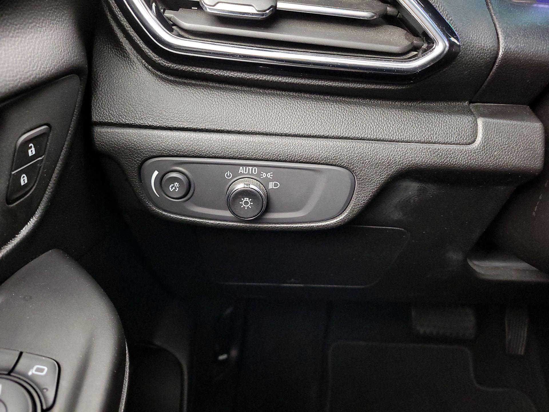 Thumbnail: 2023 Chevrolet Bolt EV - 13