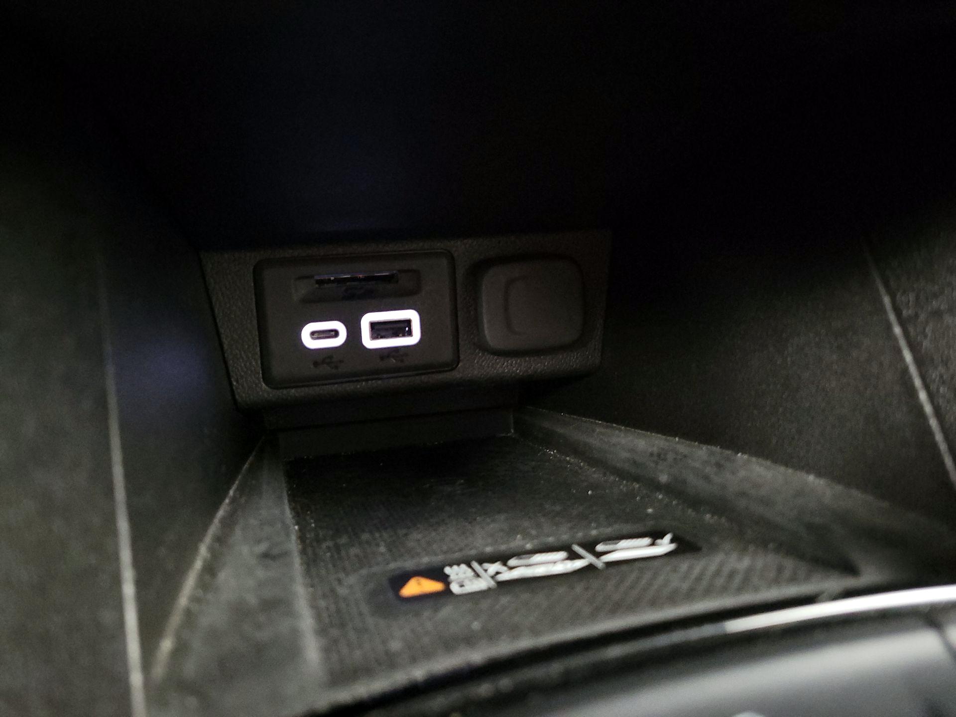 Thumbnail: 2023 Chevrolet Bolt EV - 18
