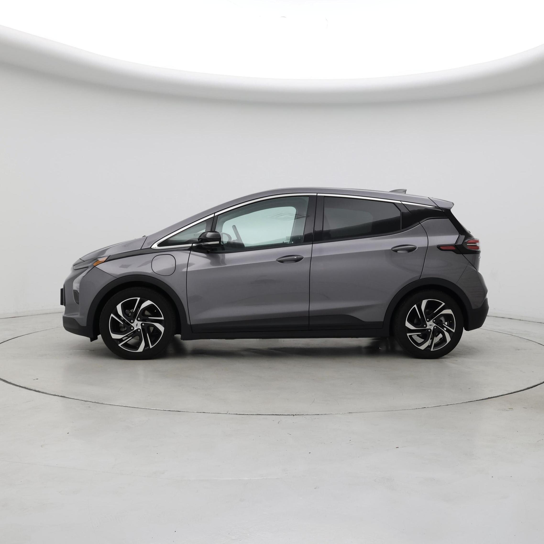 Thumbnail: 2023 Chevrolet Bolt EV - 3