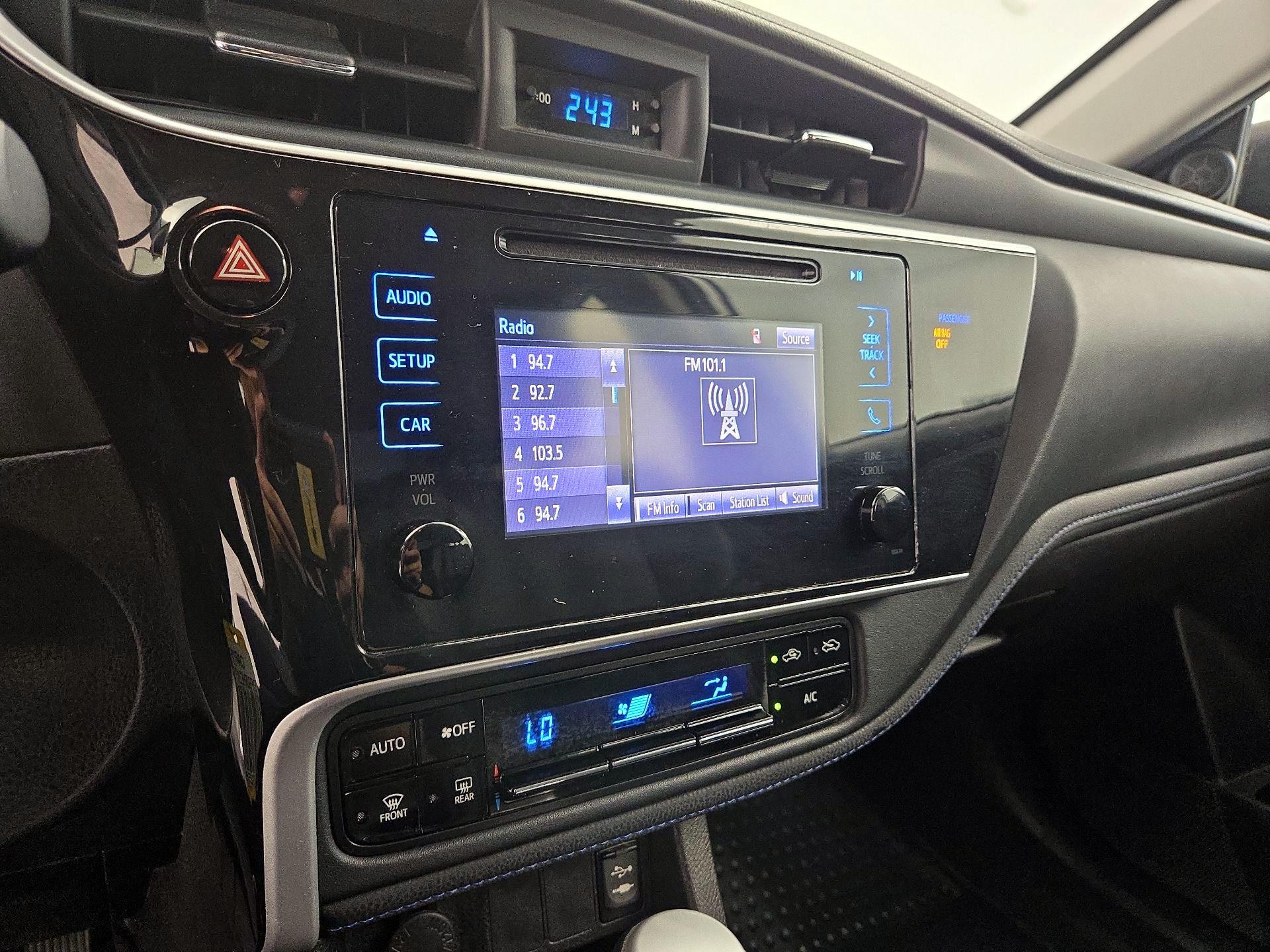 Thumbnail: 2019 Toyota Corolla - 15