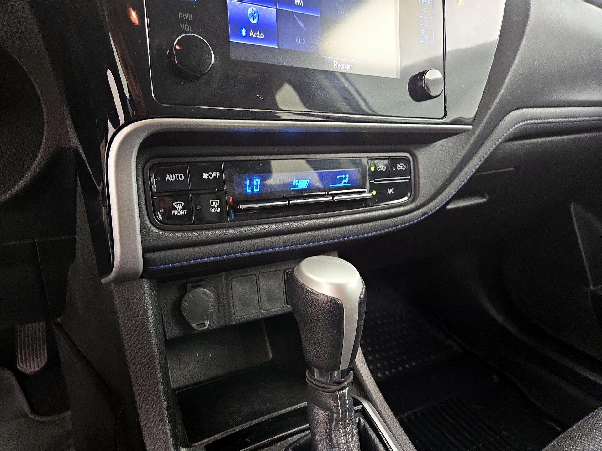 Thumbnail: 2019 Toyota Corolla - 16