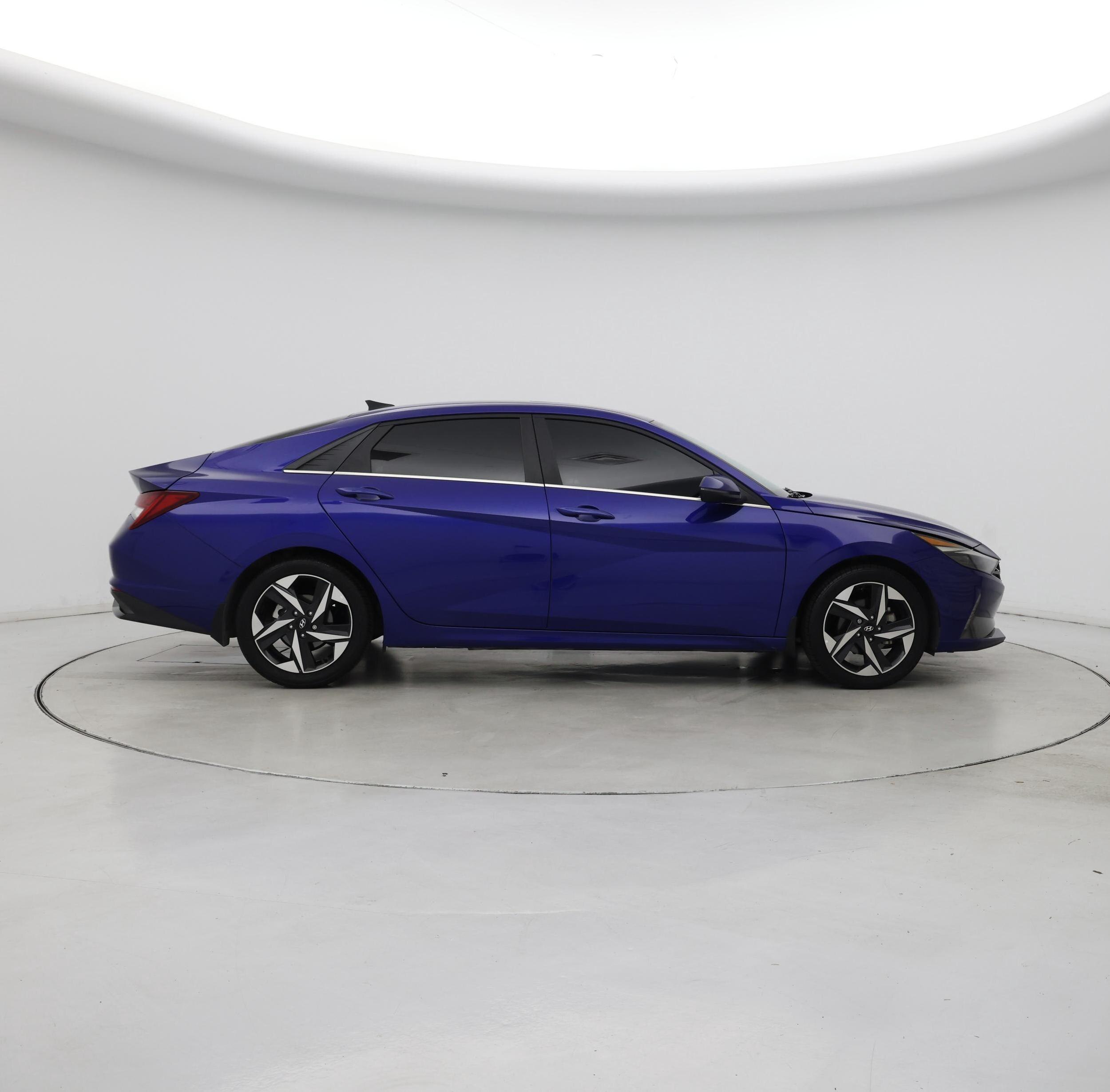 Thumbnail: 2023 Hyundai Elantra - 7
