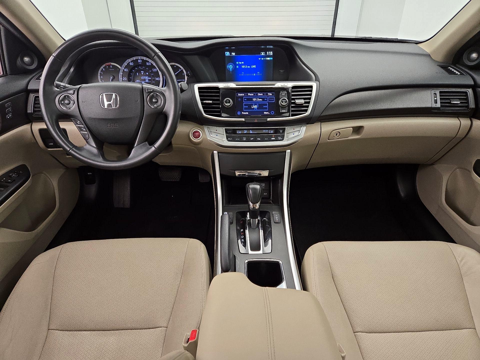 Thumbnail: 2015 Honda Accord - 9