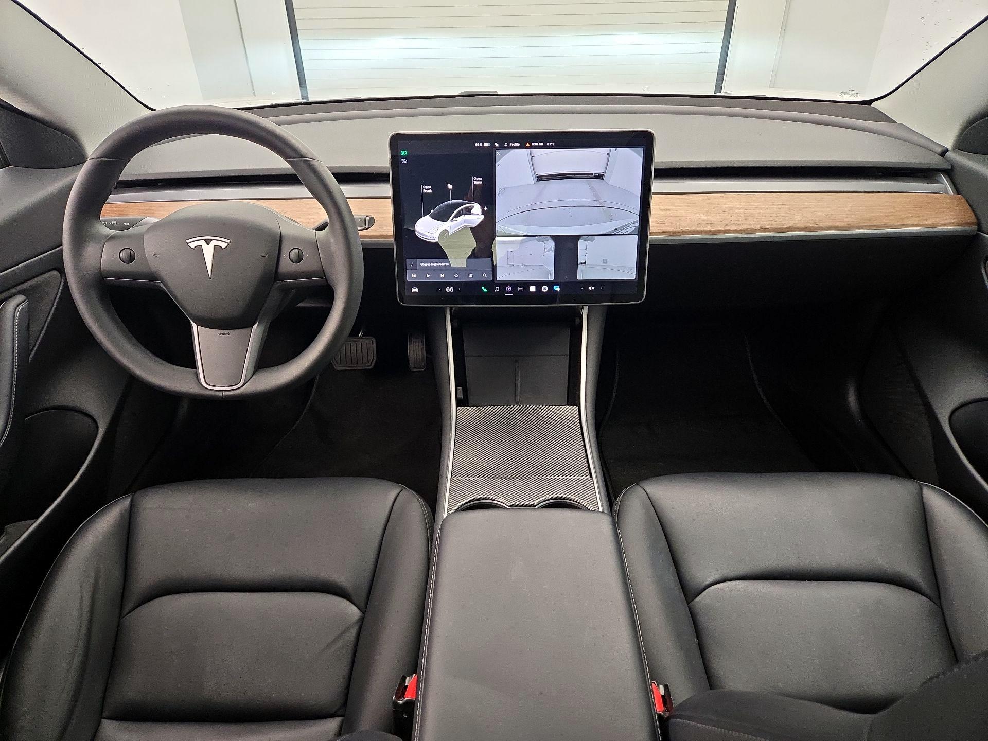 Thumbnail: 2020 Tesla Model 3 - 9