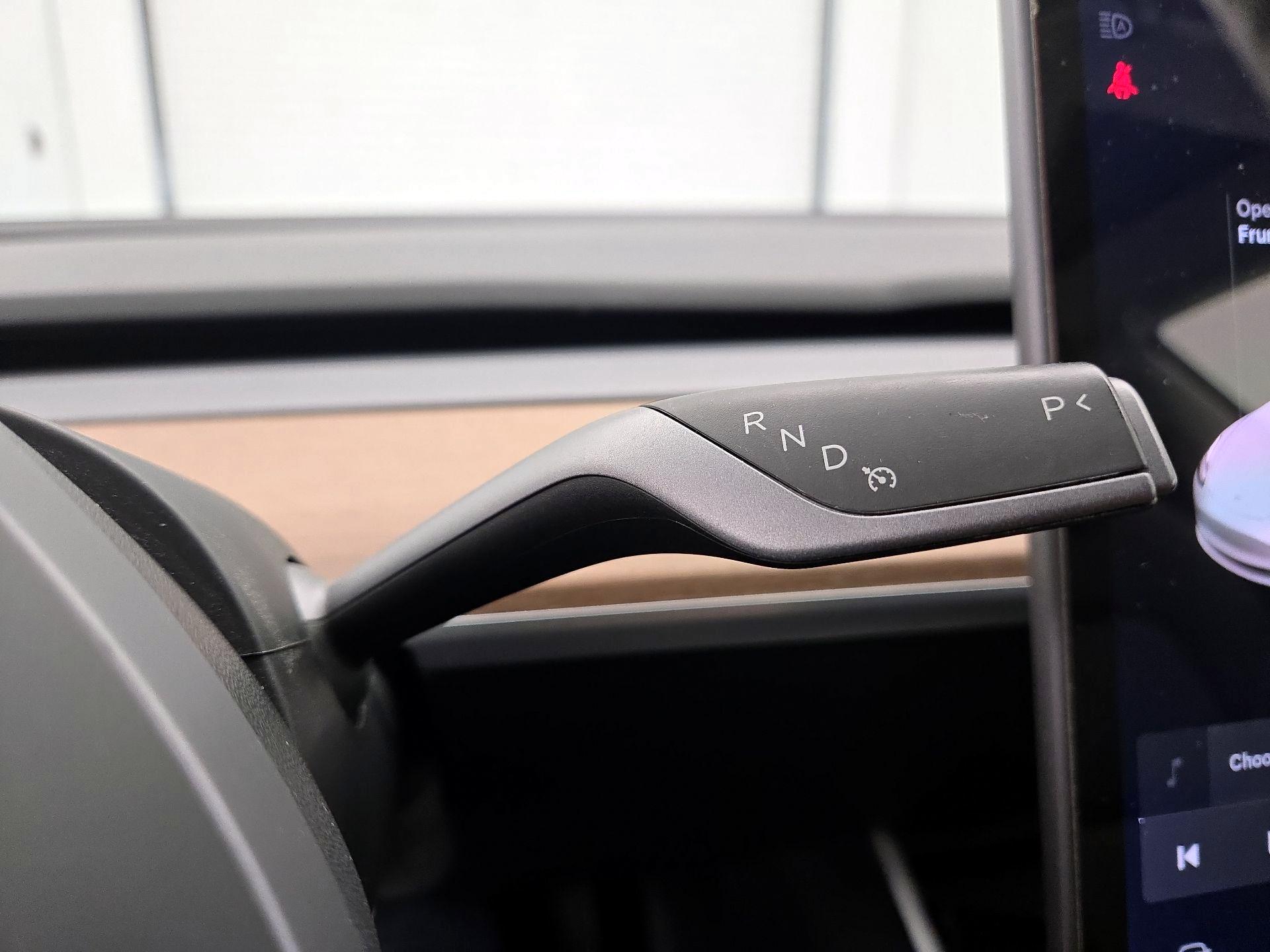 Thumbnail: 2020 Tesla Model 3 - 17