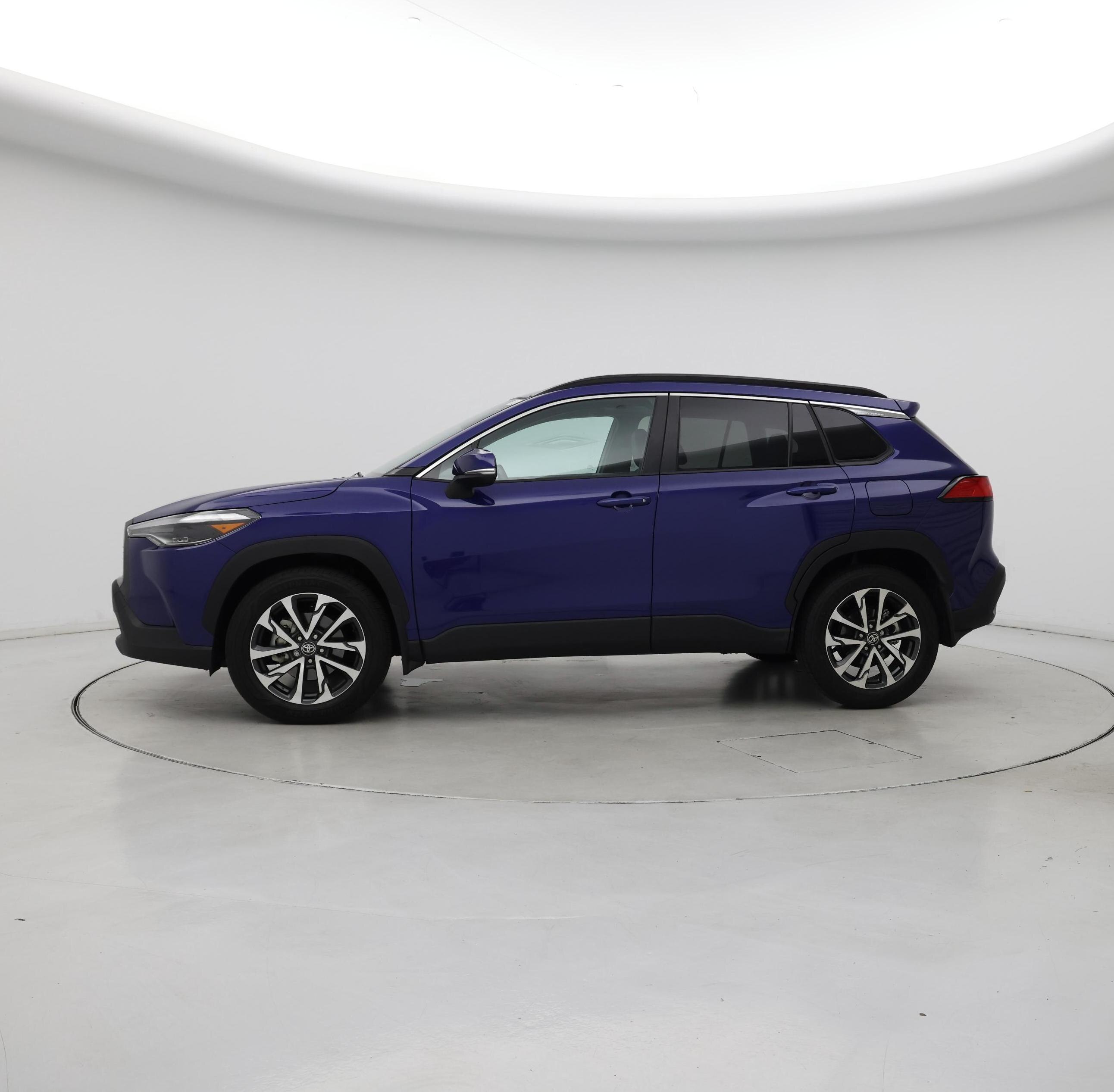 Thumbnail: 2024 Toyota Corolla Cross - 3