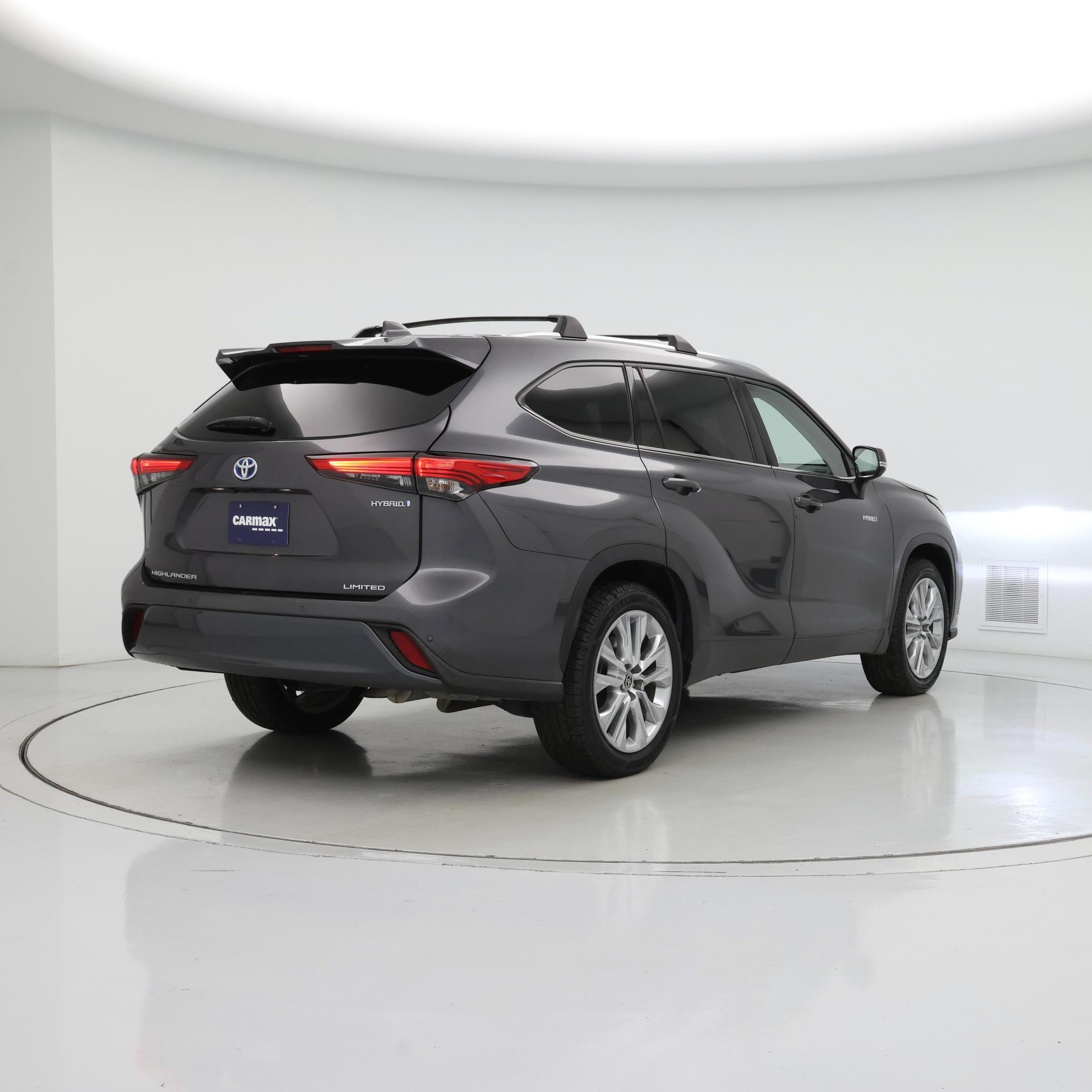 Thumbnail: 2021 Toyota Highlander - 8