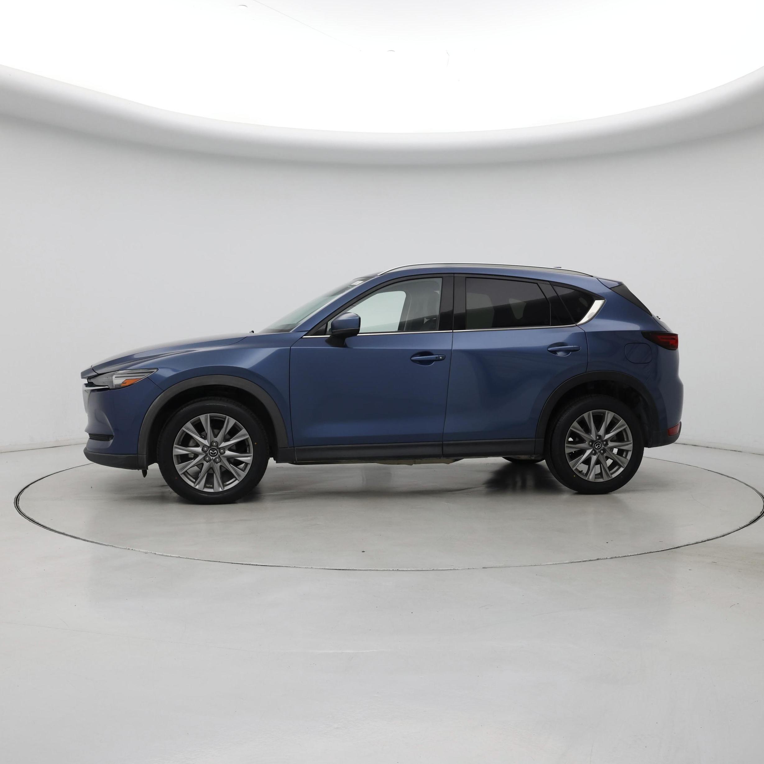 Thumbnail: 2021 Mazda CX-5 - 3