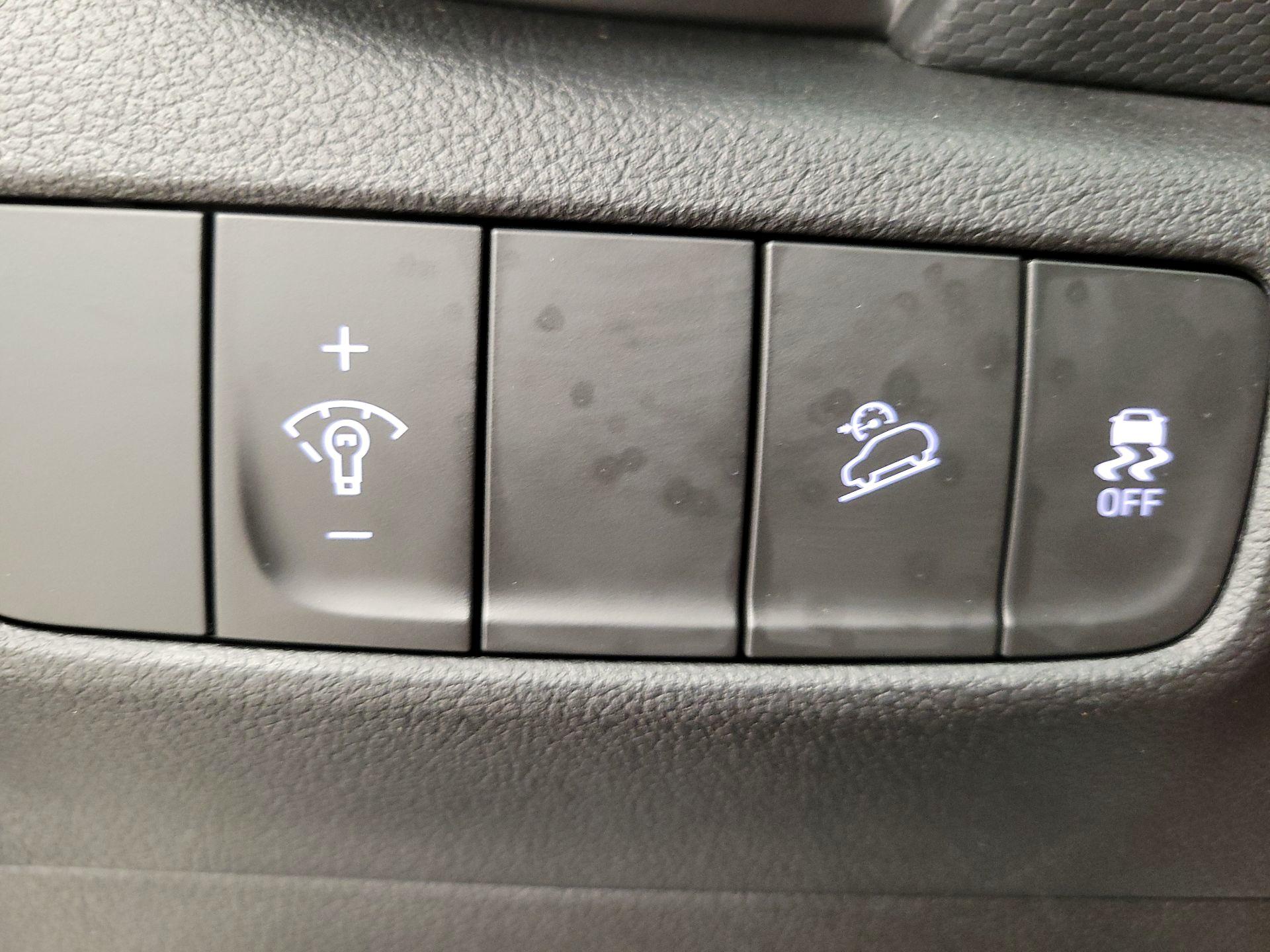 Thumbnail: 2023 Hyundai Kona - 13