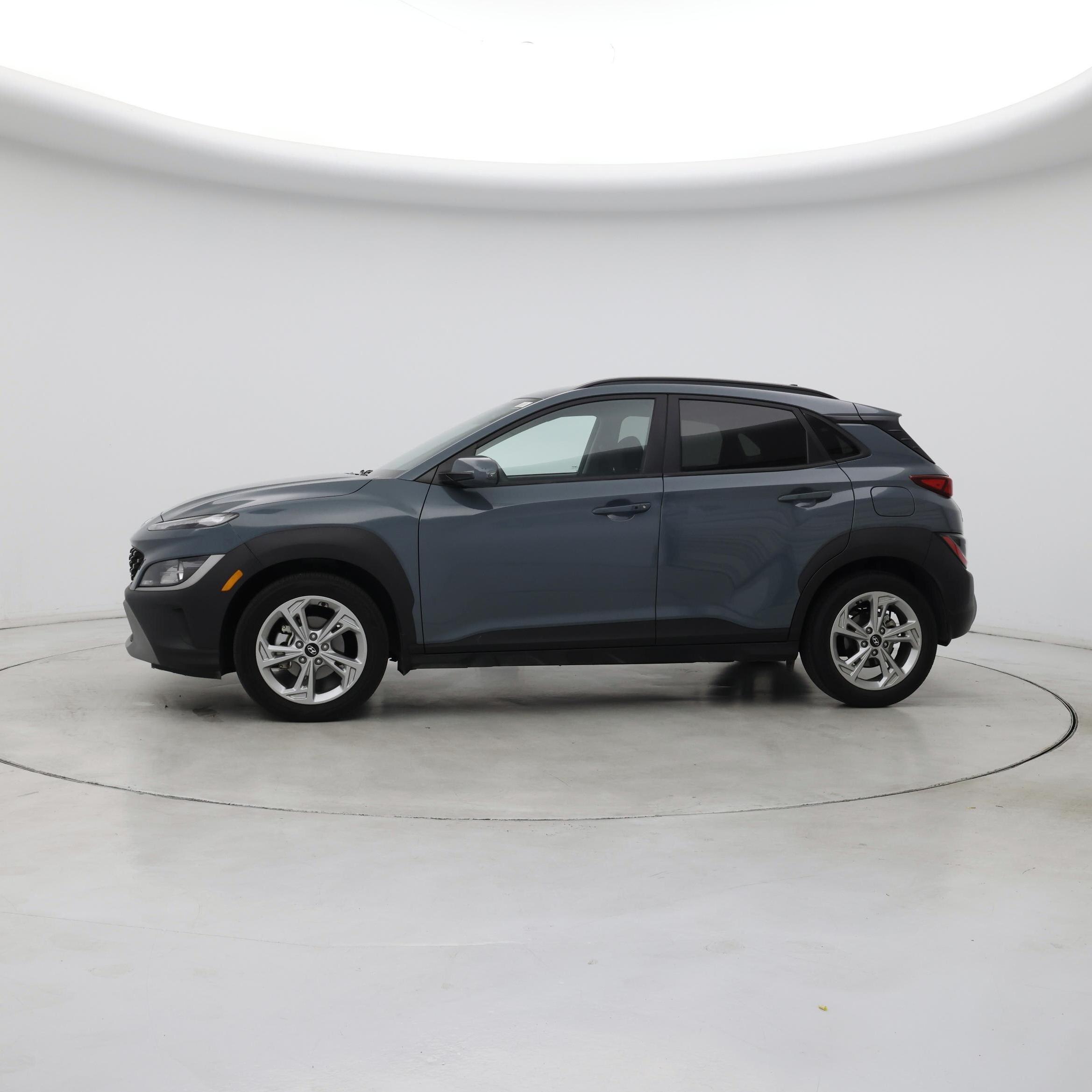 Thumbnail: 2023 Hyundai Kona - 3