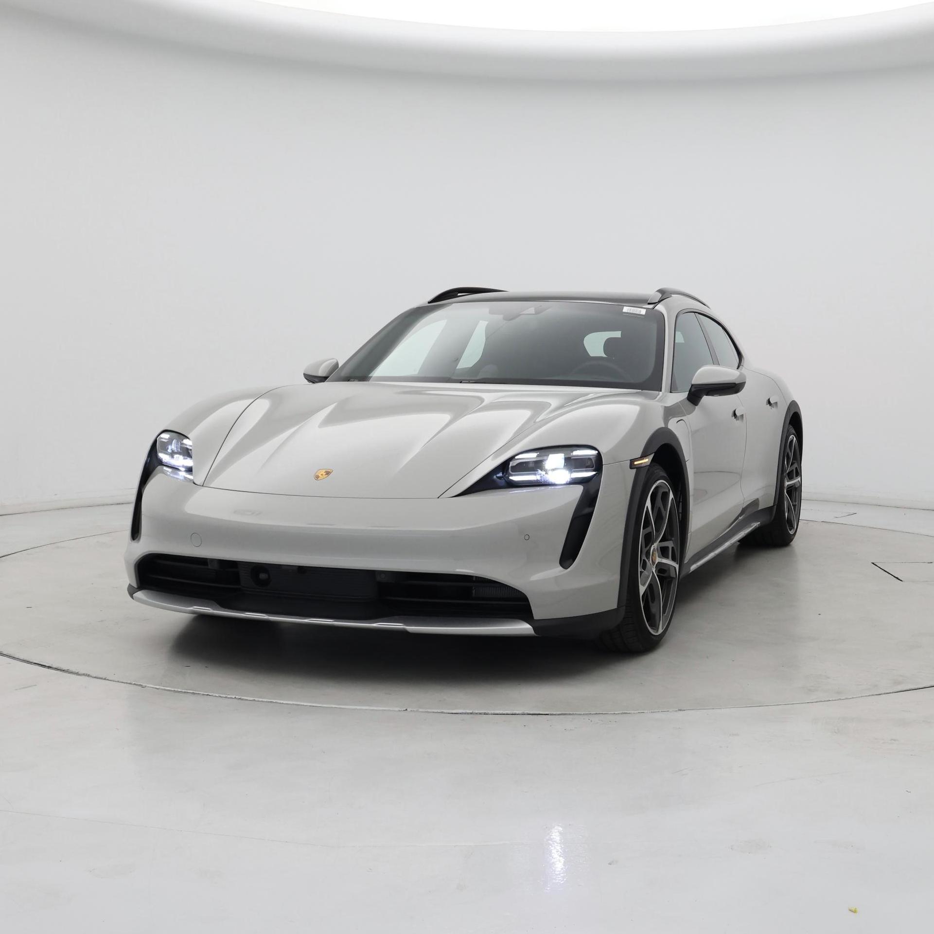 Thumbnail: 2023 Porsche Taycan - 4