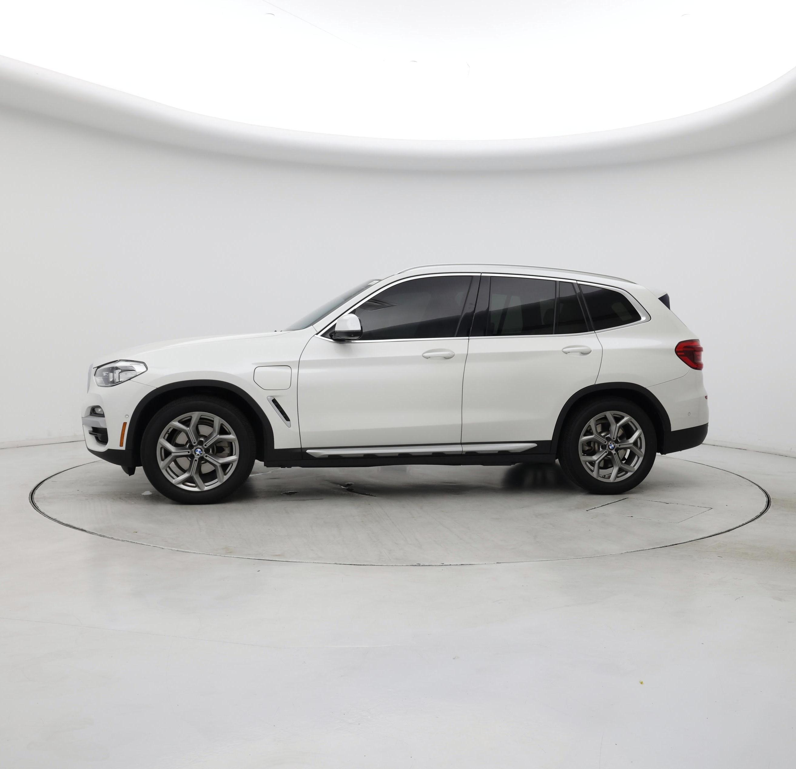 Thumbnail: 2021 BMW X3 - 3