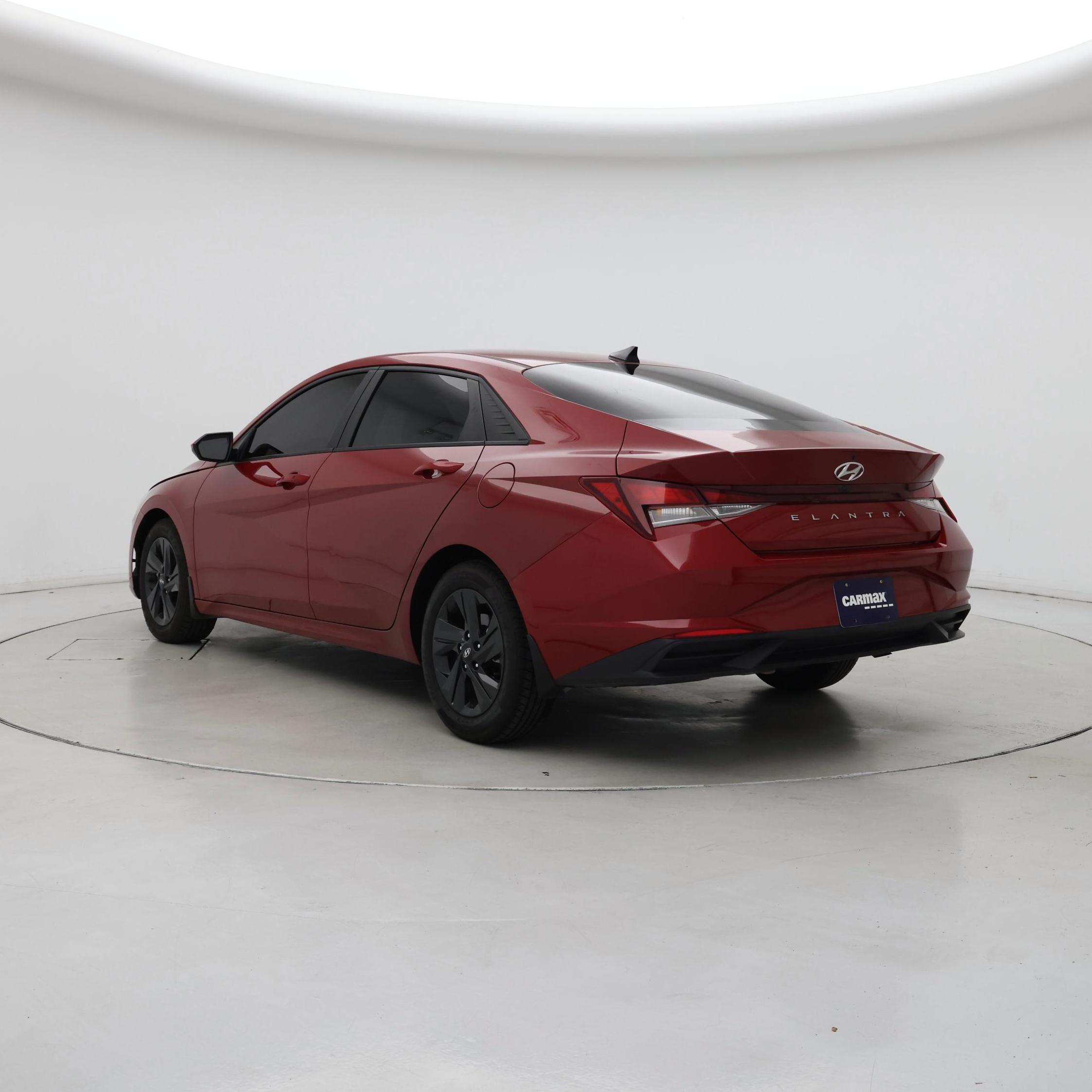 Thumbnail: 2023 Hyundai Elantra - 2