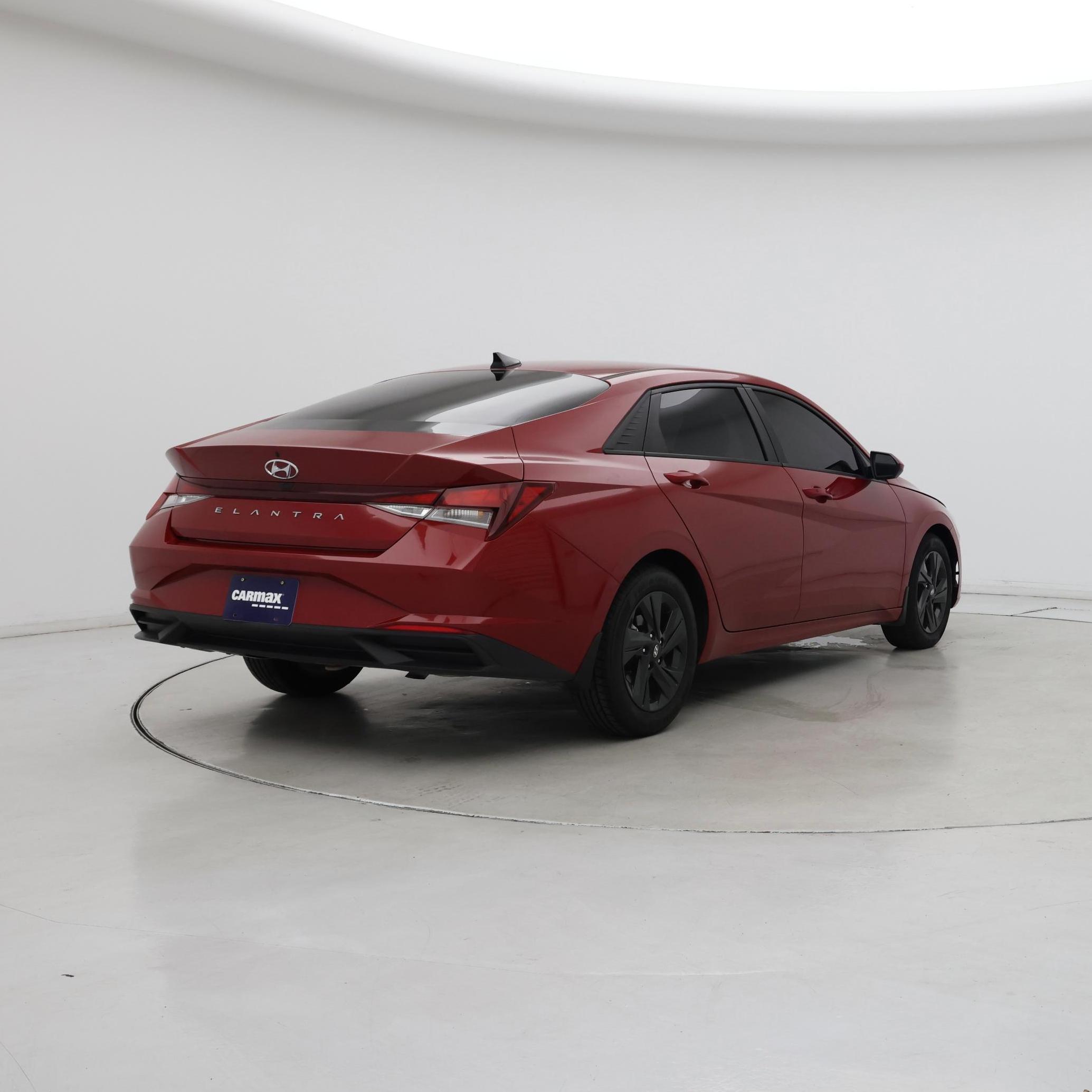 Thumbnail: 2023 Hyundai Elantra - 8