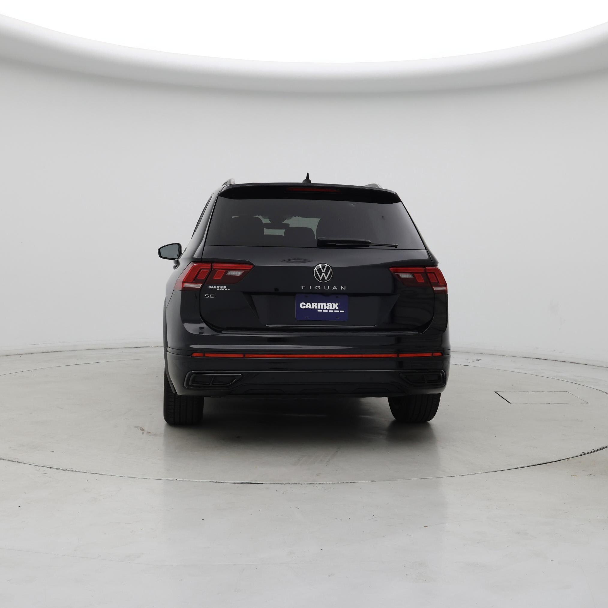 Thumbnail: 2024 Volkswagen Tiguan - 6