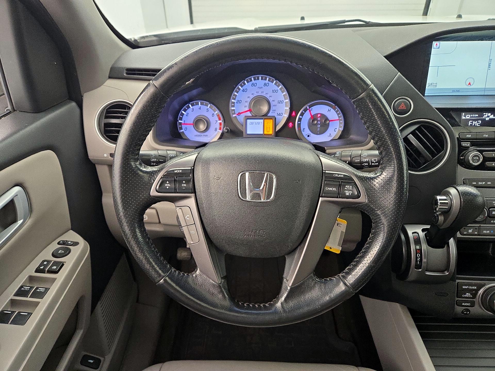 Thumbnail: 2015 Honda Pilot - 10