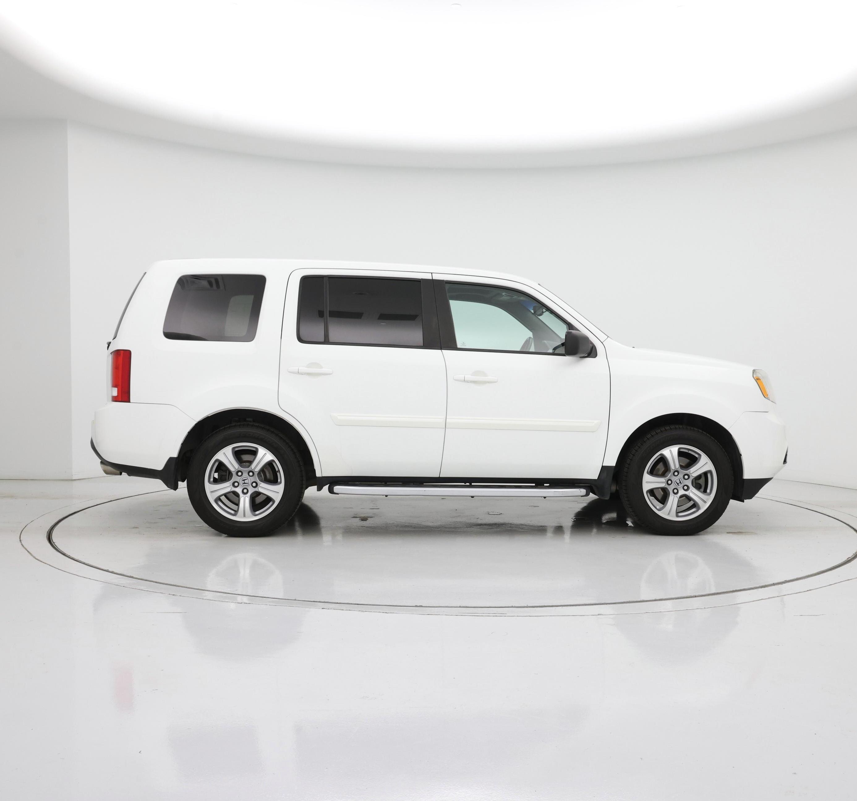 Thumbnail: 2015 Honda Pilot - 7