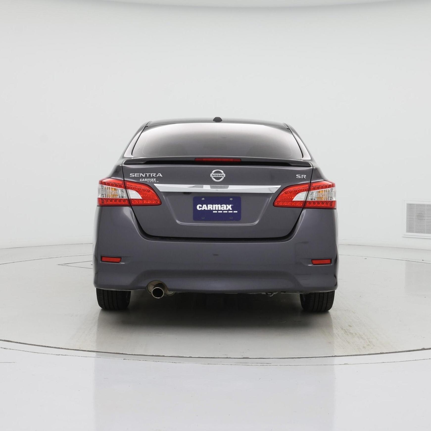 Thumbnail: 2015 Nissan Sentra - 6