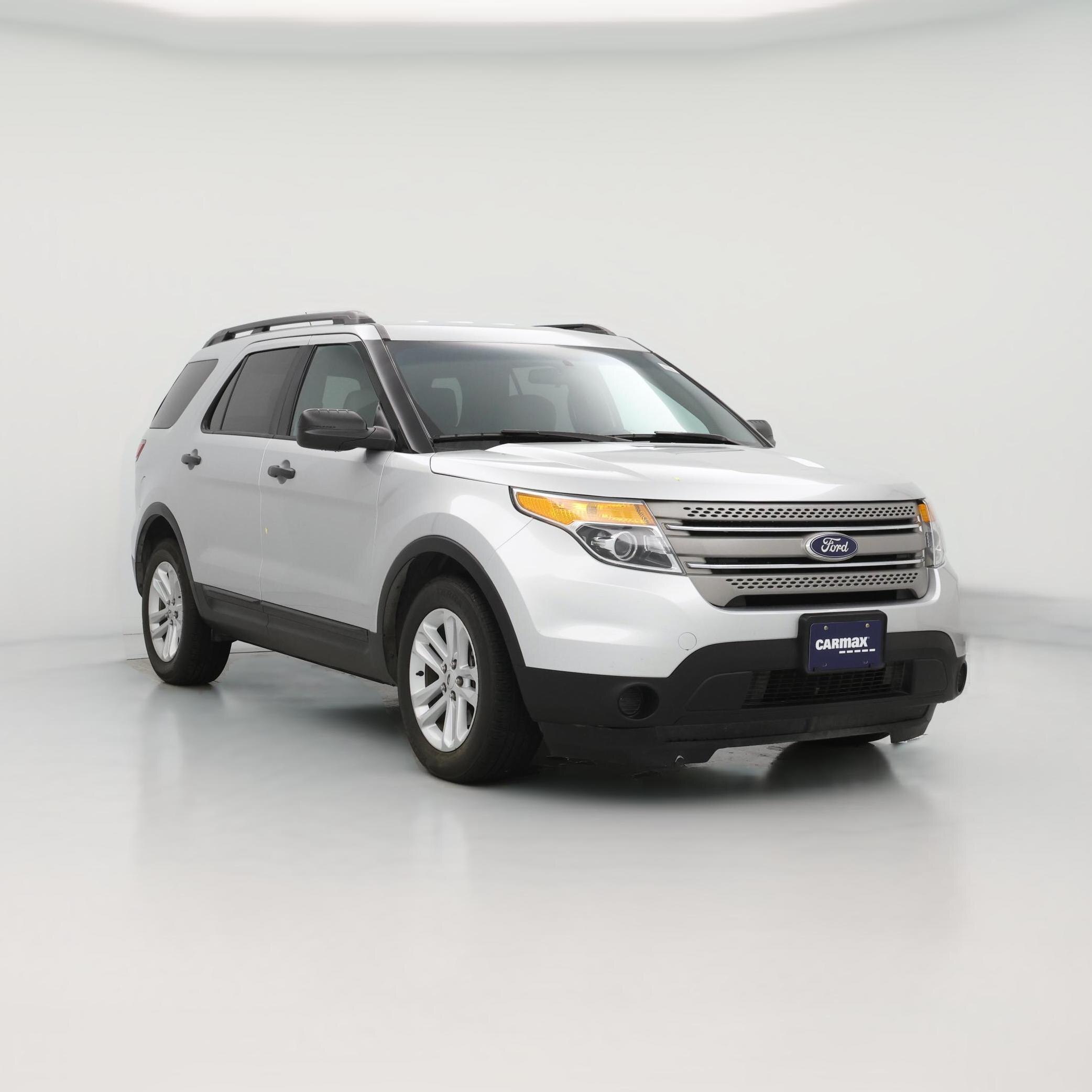 Thumbnail: 2015 Ford Explorer - 1