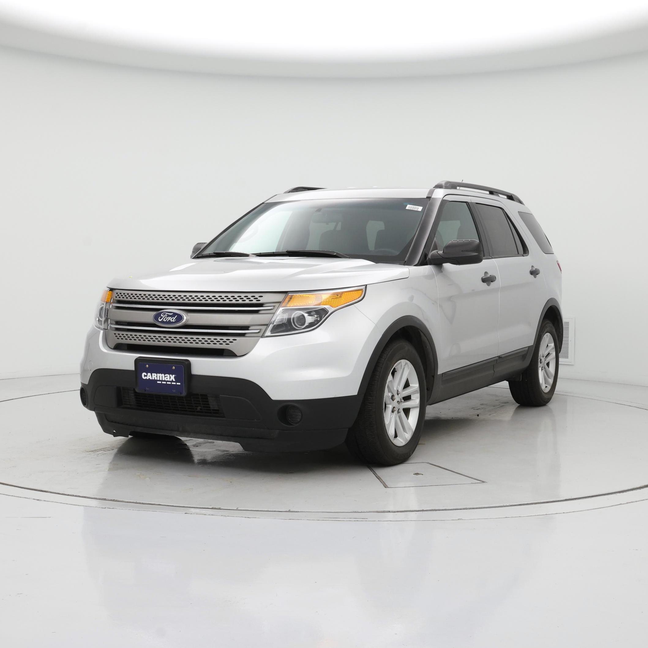 Thumbnail: 2015 Ford Explorer - 4